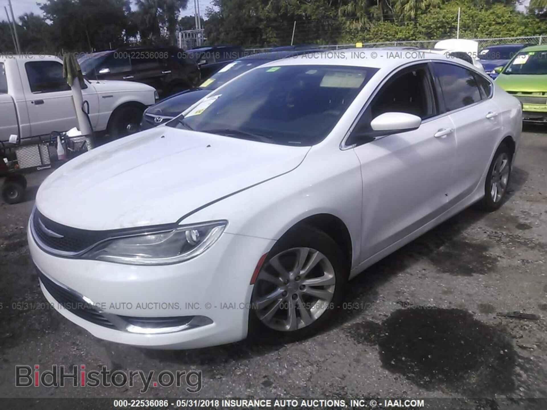 2015 Chrysler 200 - VIN: 1C3CCCABXFN729757 - Фото 2