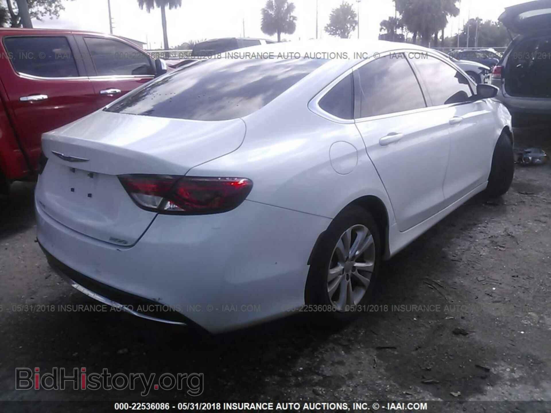2015 Chrysler 200 - VIN: 1C3CCCABXFN729757 - Фото 4