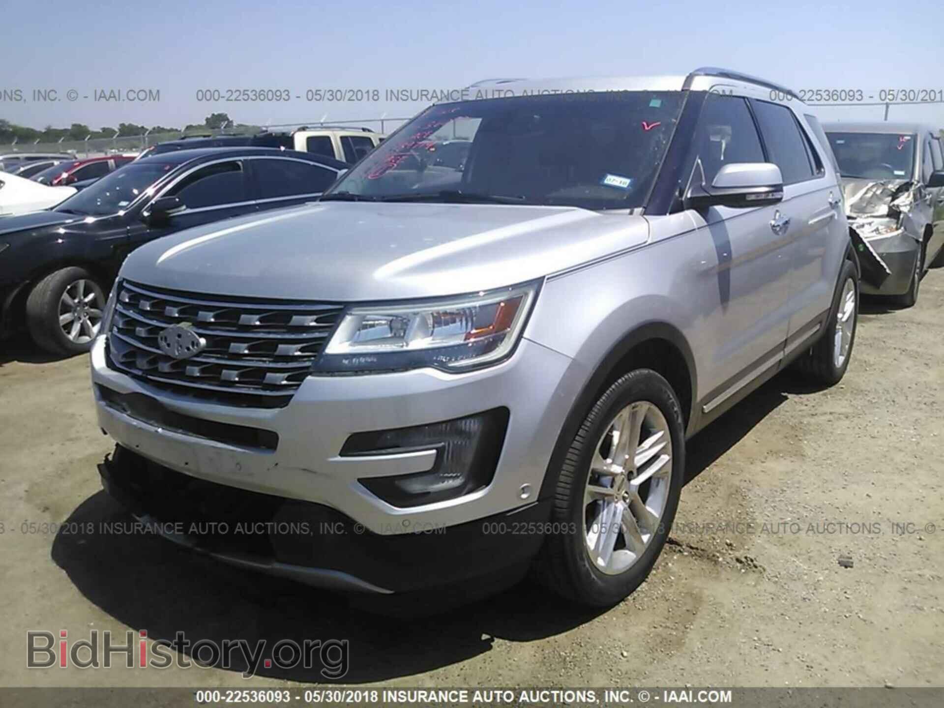 2016 Ford Explorer - VIN: 1FM5K8F86GGC21692 - Photo 2