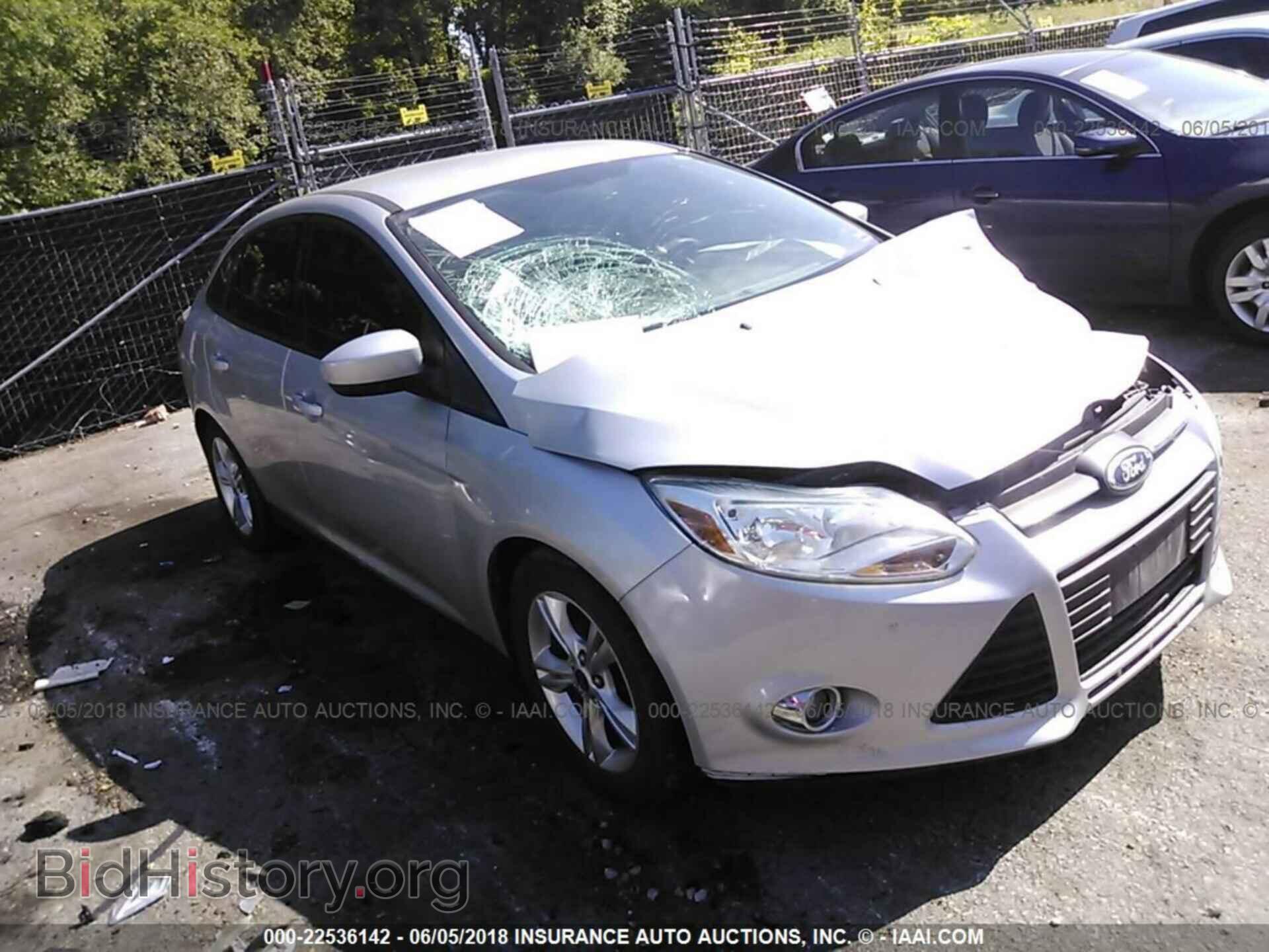 Photo 1FAHP3F23CL107836 - Ford Focus 2012