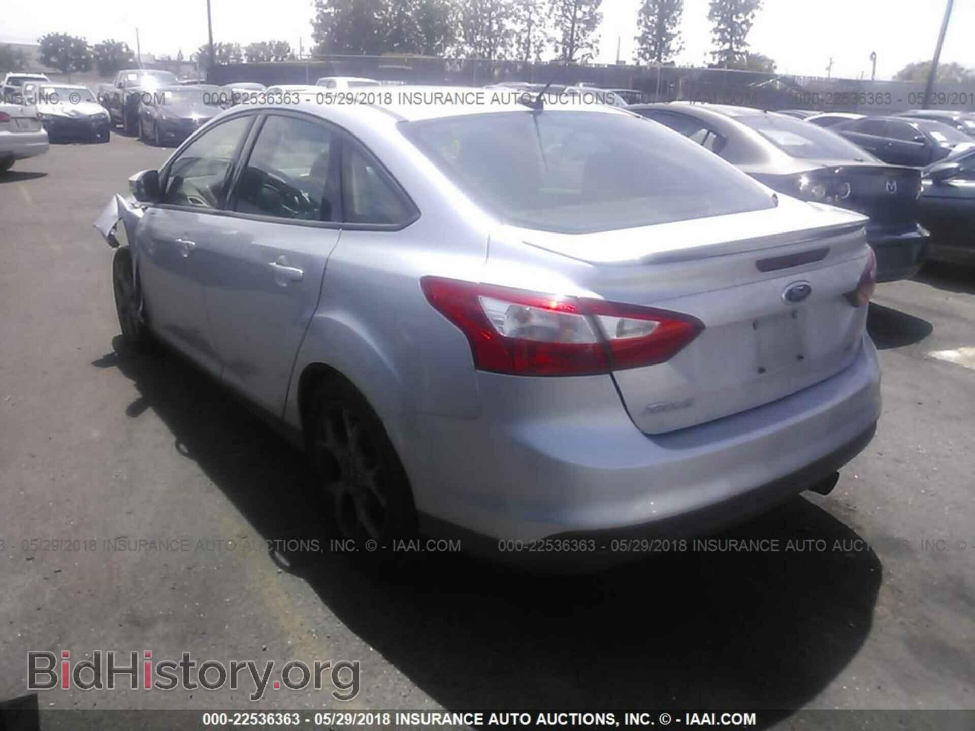 2013 Ford Focus - VIN: 1FADP3F22DL132002 - Фото 3