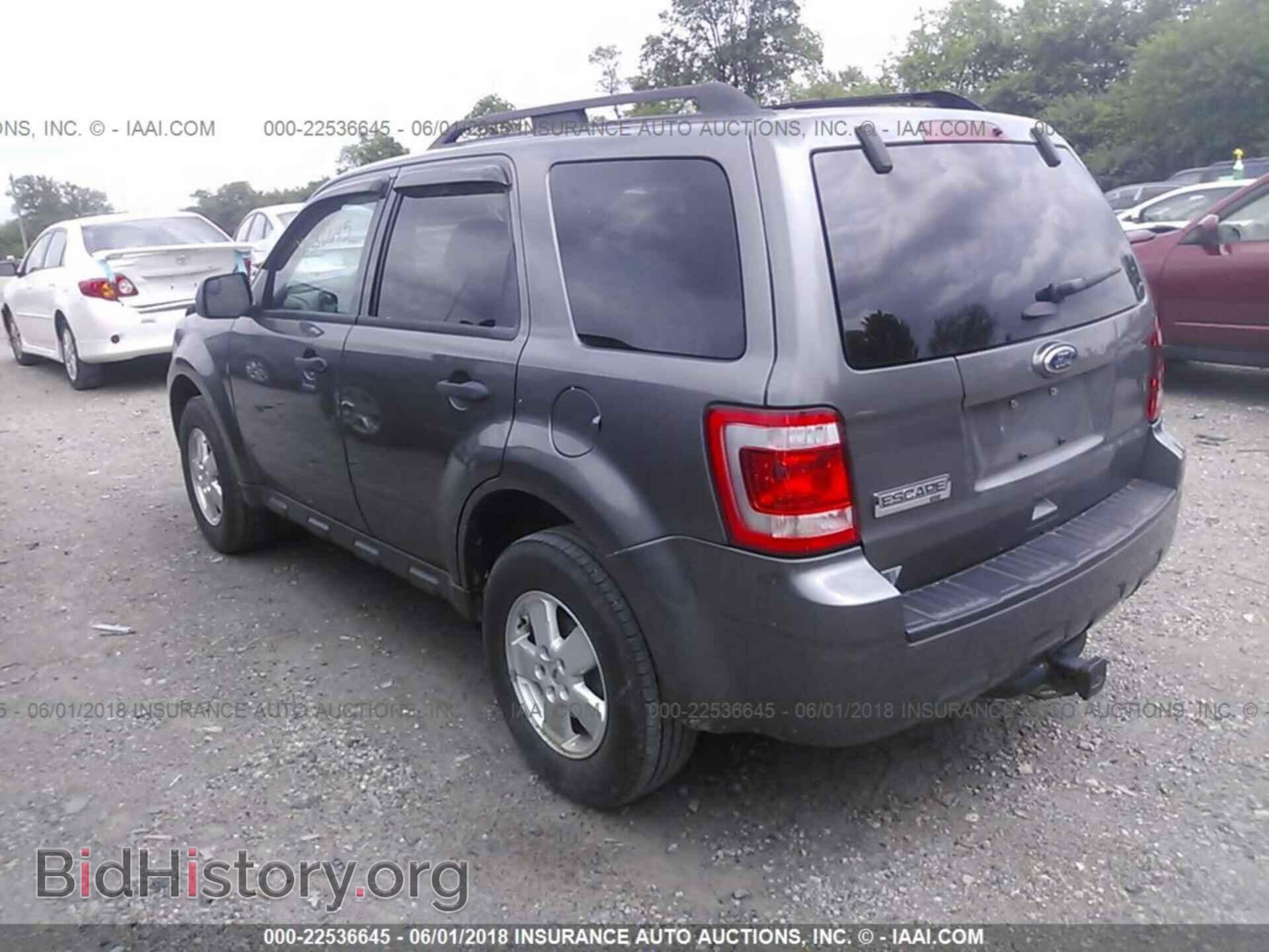 2012 Ford Escape - VIN: 1FMCU0D72CKA29142 - Photo 3