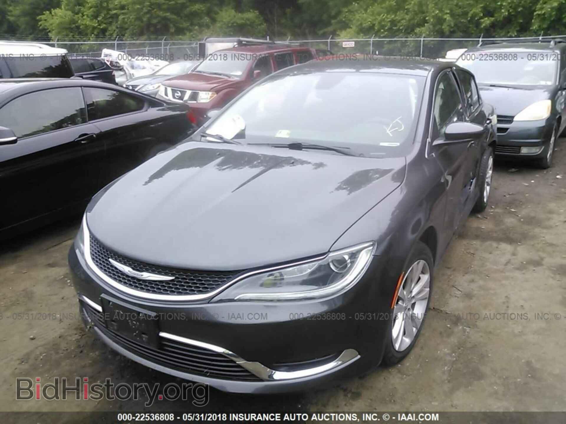 2016 Chrysler 200 - VIN: 1C3CCCAB5GN143520 - Photo 2