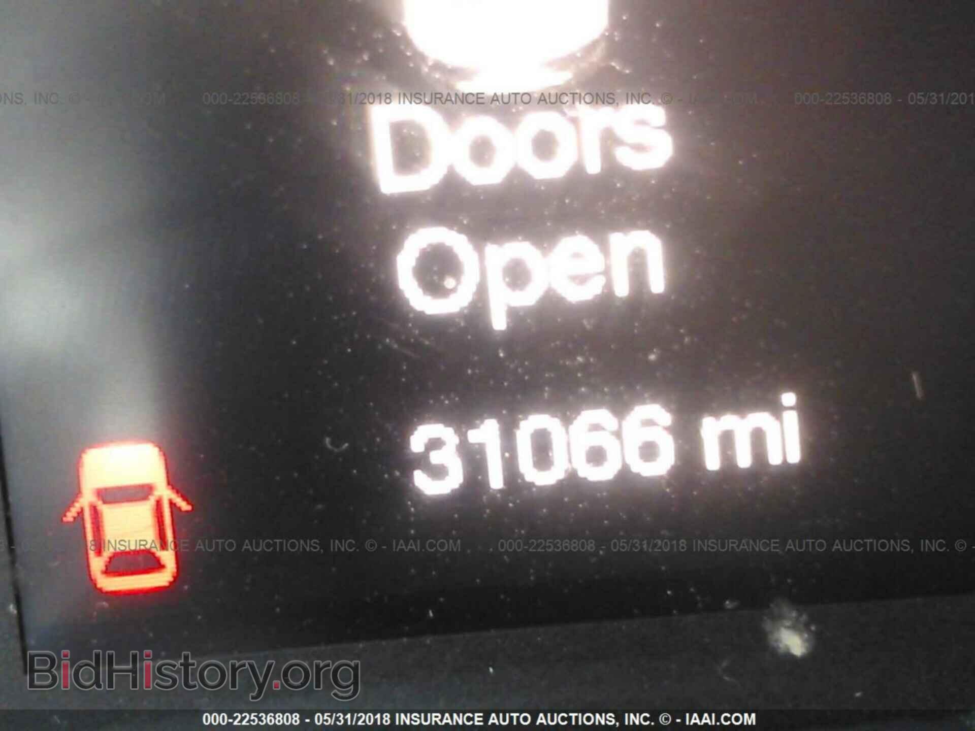 2016 Chrysler 200 - VIN: 1C3CCCAB5GN143520 - Photo 7