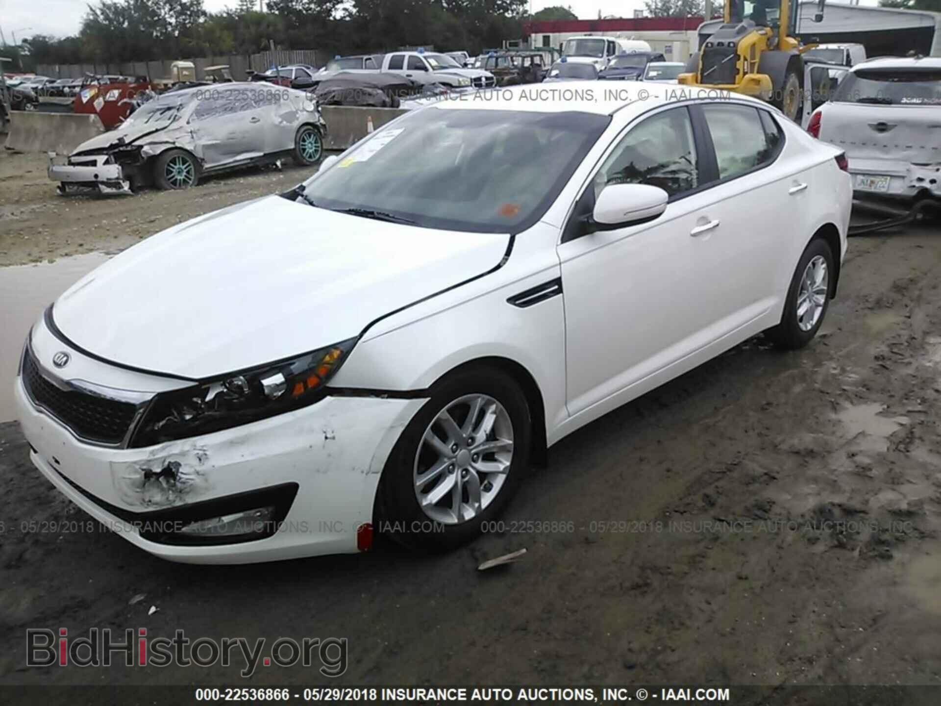 2013 Kia Optima - VIN: KNAGM4A77D5377002 - Фото 2
