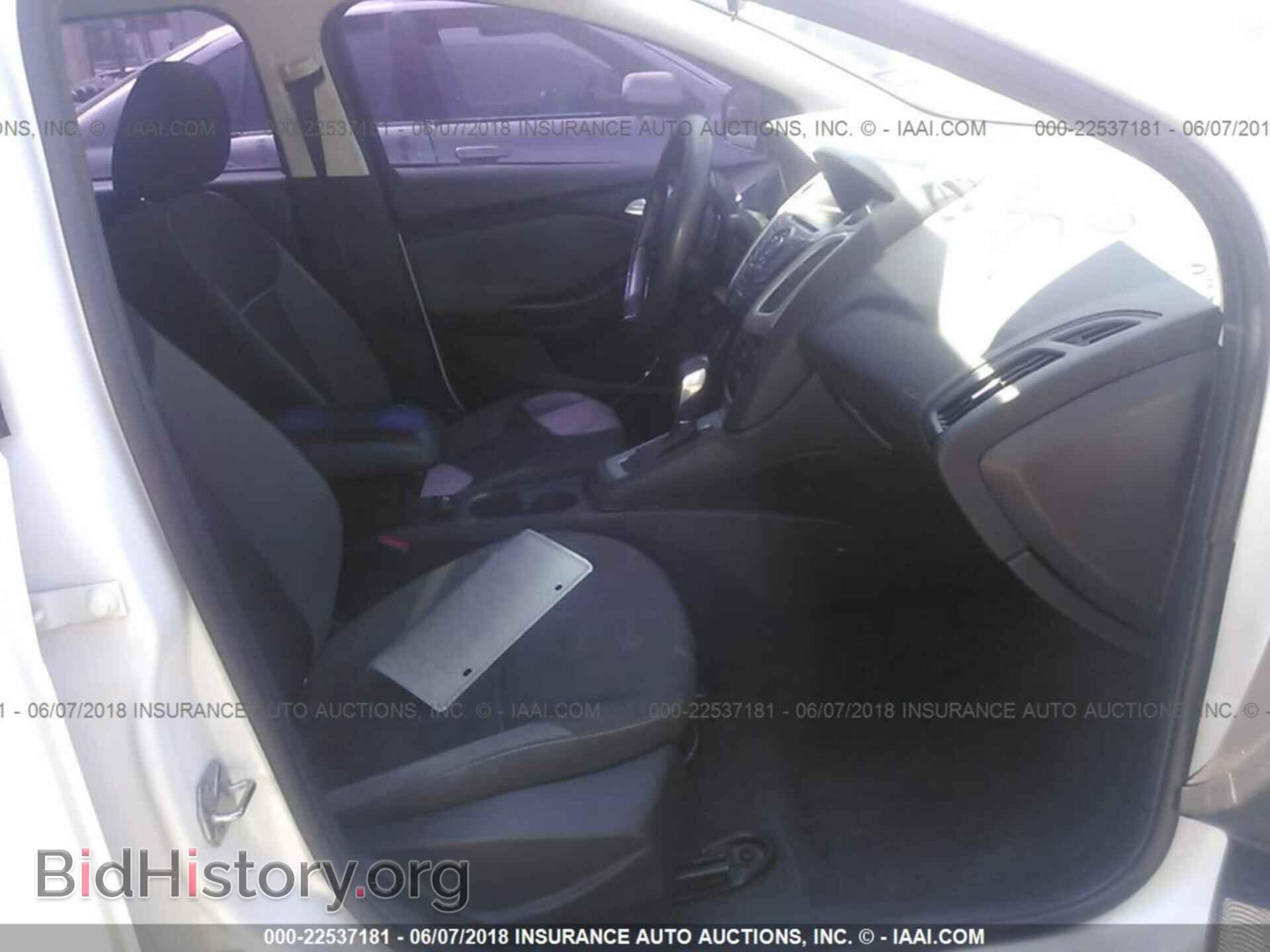 2014 Ford Focus - VIN: 1FADP3F29EL412839 - Фото 5