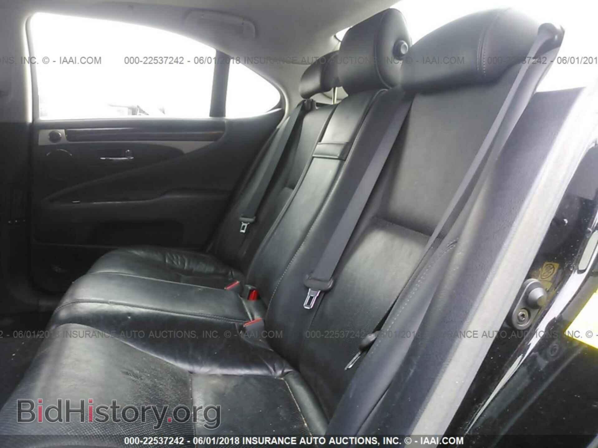 2013 Lexus Ls - VIN: JTHCL5EF6D5018749 - Photo 8