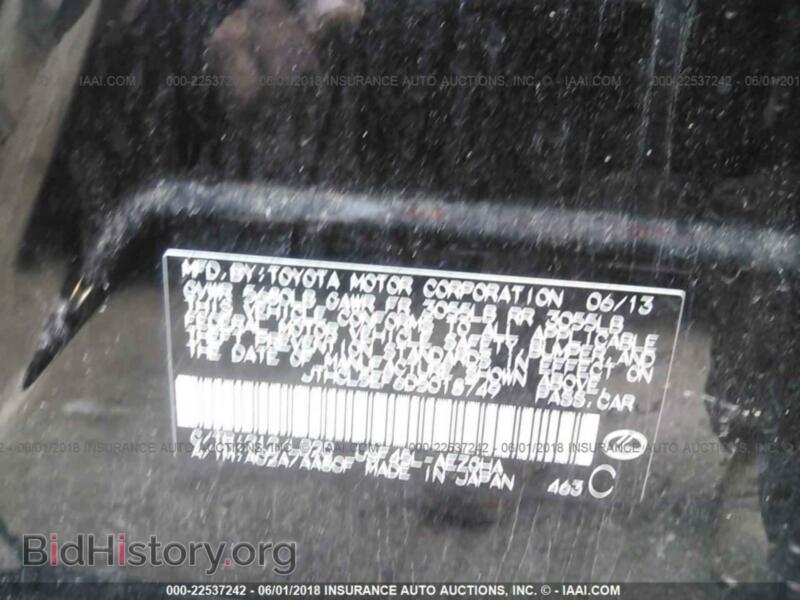 2013 Lexus LS (VIN JTHCL5EF6D5018749) — photo 9 of 10