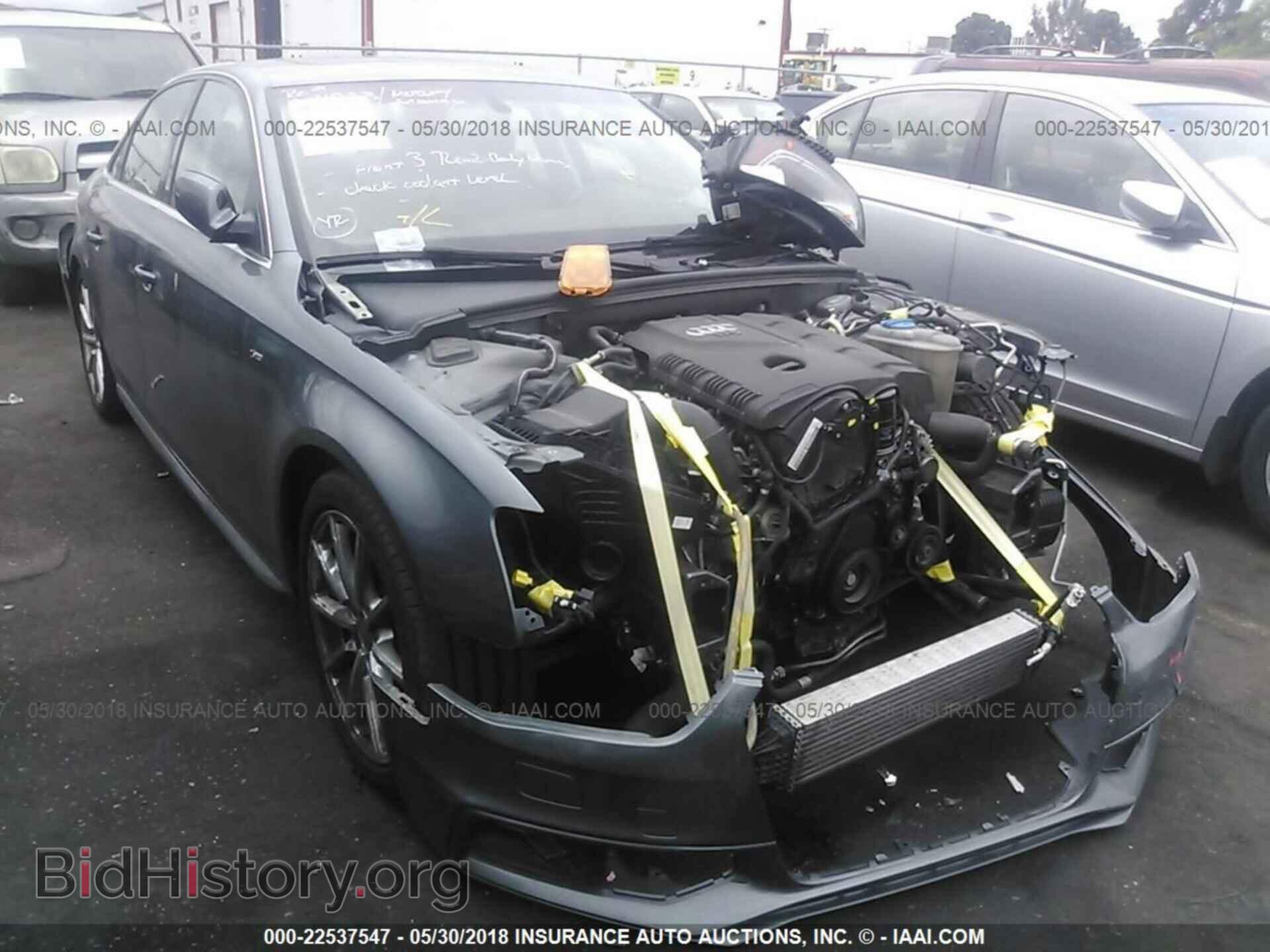 Фотография WAUFFAFL3EN012568 - Audi A4 2014