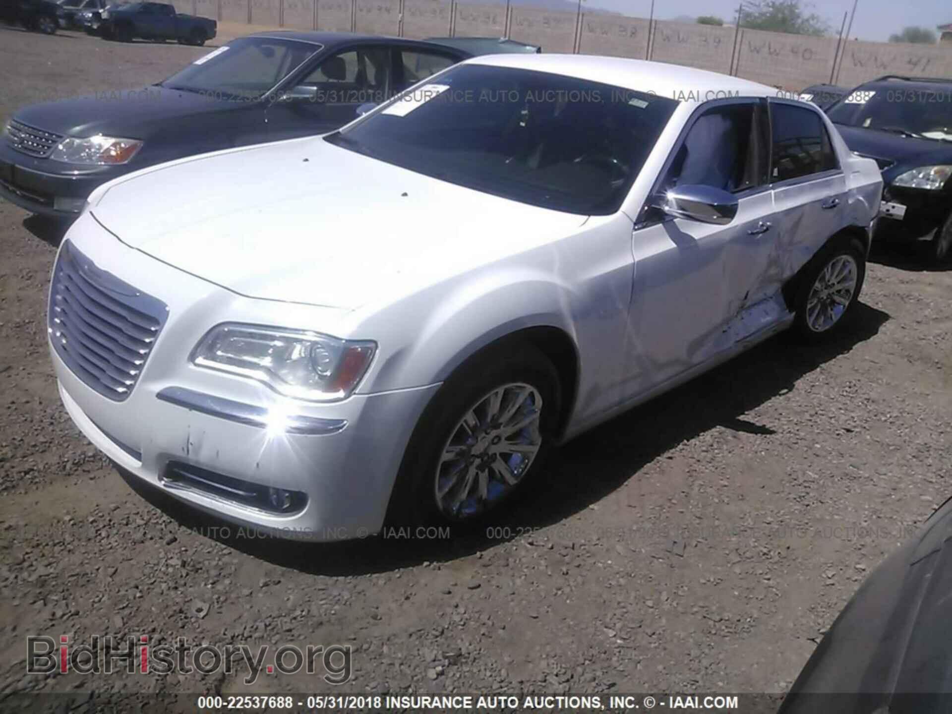 2013 Chrysler 300c - VIN: 2C3CCAEG0DH606324 - Фото 2