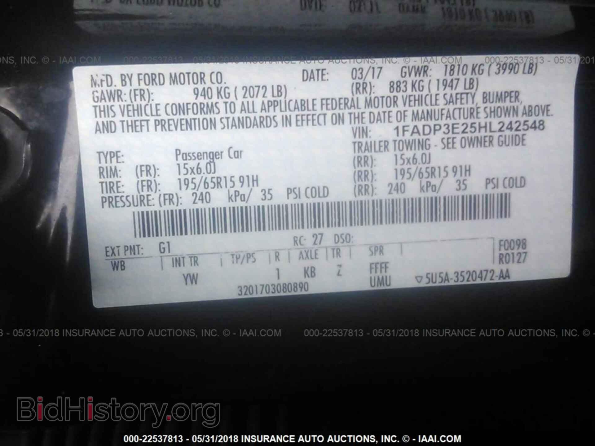 2017 Ford Focus - VIN: 1FADP3E25HL242548 - Photo 9