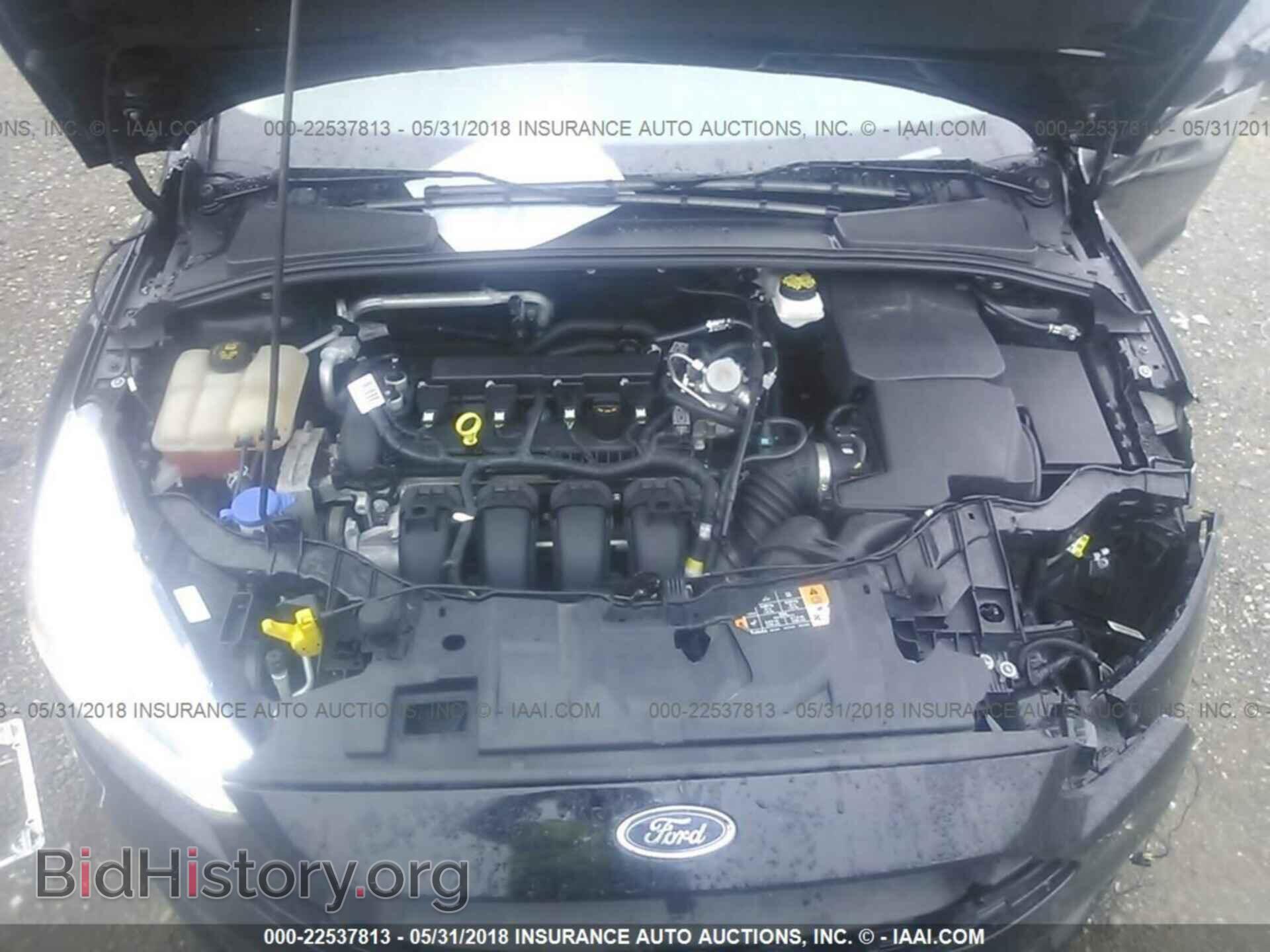 2017 Ford Focus - VIN: 1FADP3E25HL242548 - Photo 10