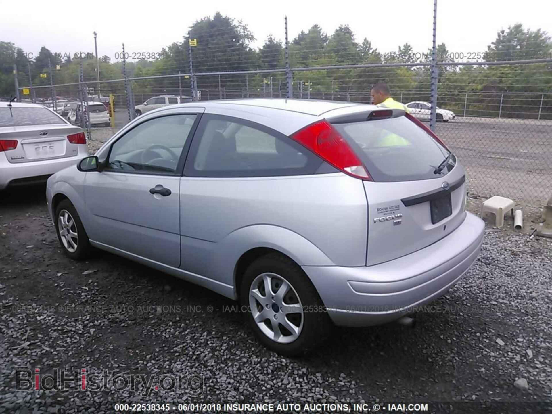 2005 FORD FOCUS - VIN: 3FAFP31N95R147819 - Фото 3