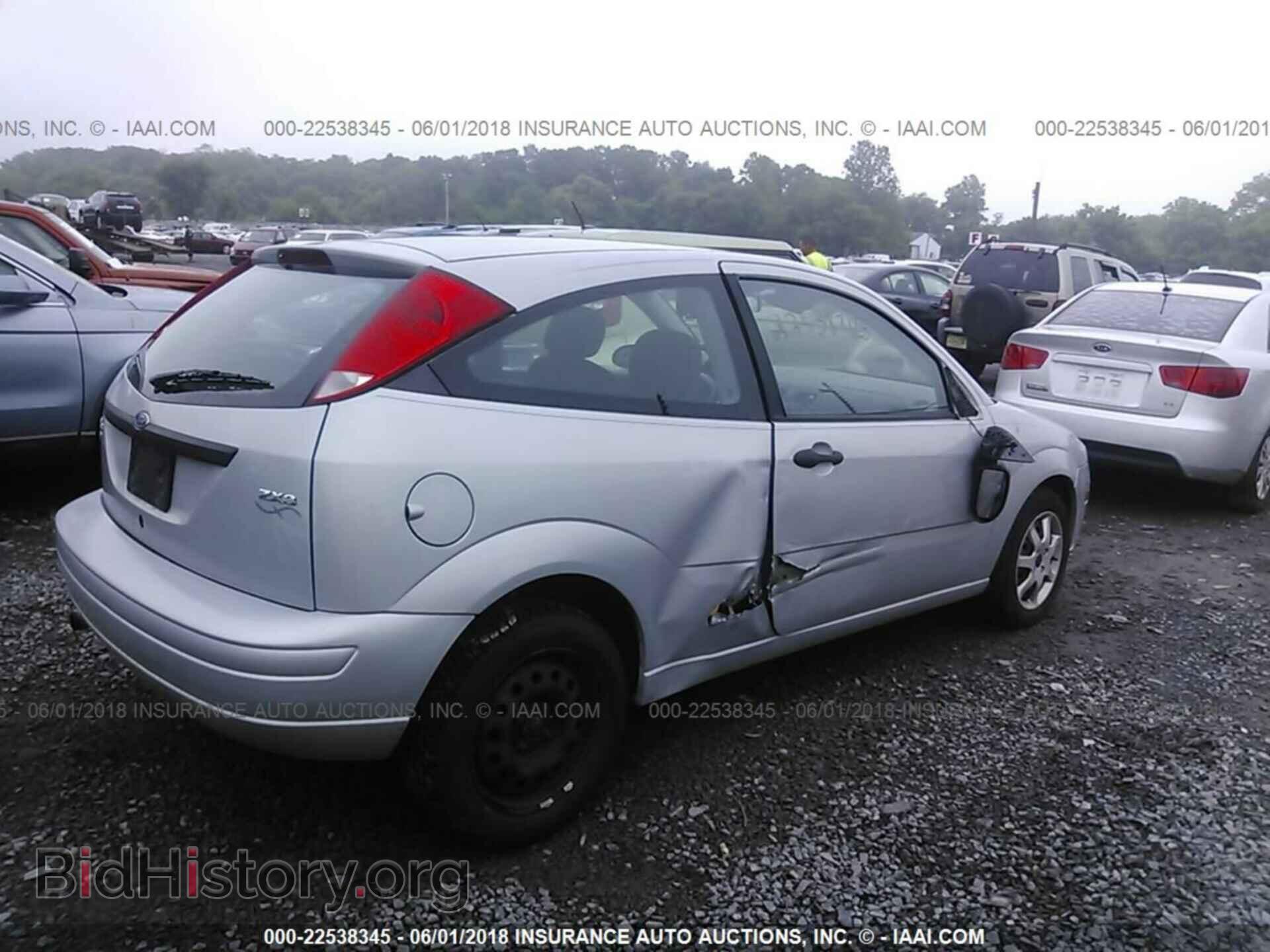 2005 FORD FOCUS - VIN: 3FAFP31N95R147819 - Фото 4