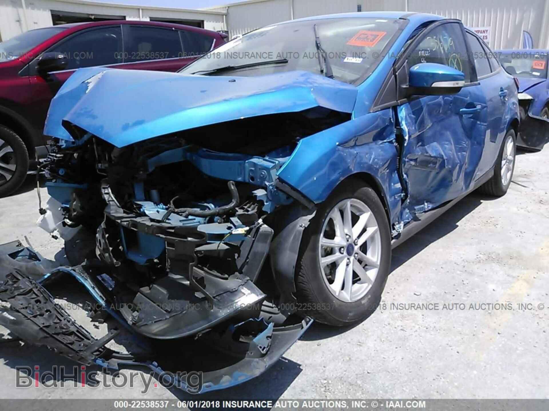 2015 Ford Focus - VIN: 1FADP3F24FL356679 - Photo 6