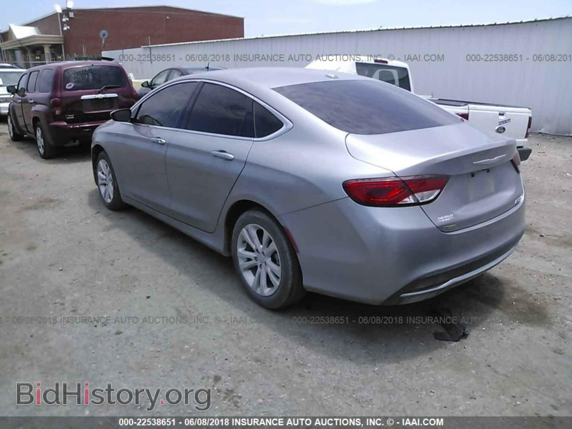 2015 Chrysler 200 - VIN: 1C3CCCAB4FN669717 - Фото 3