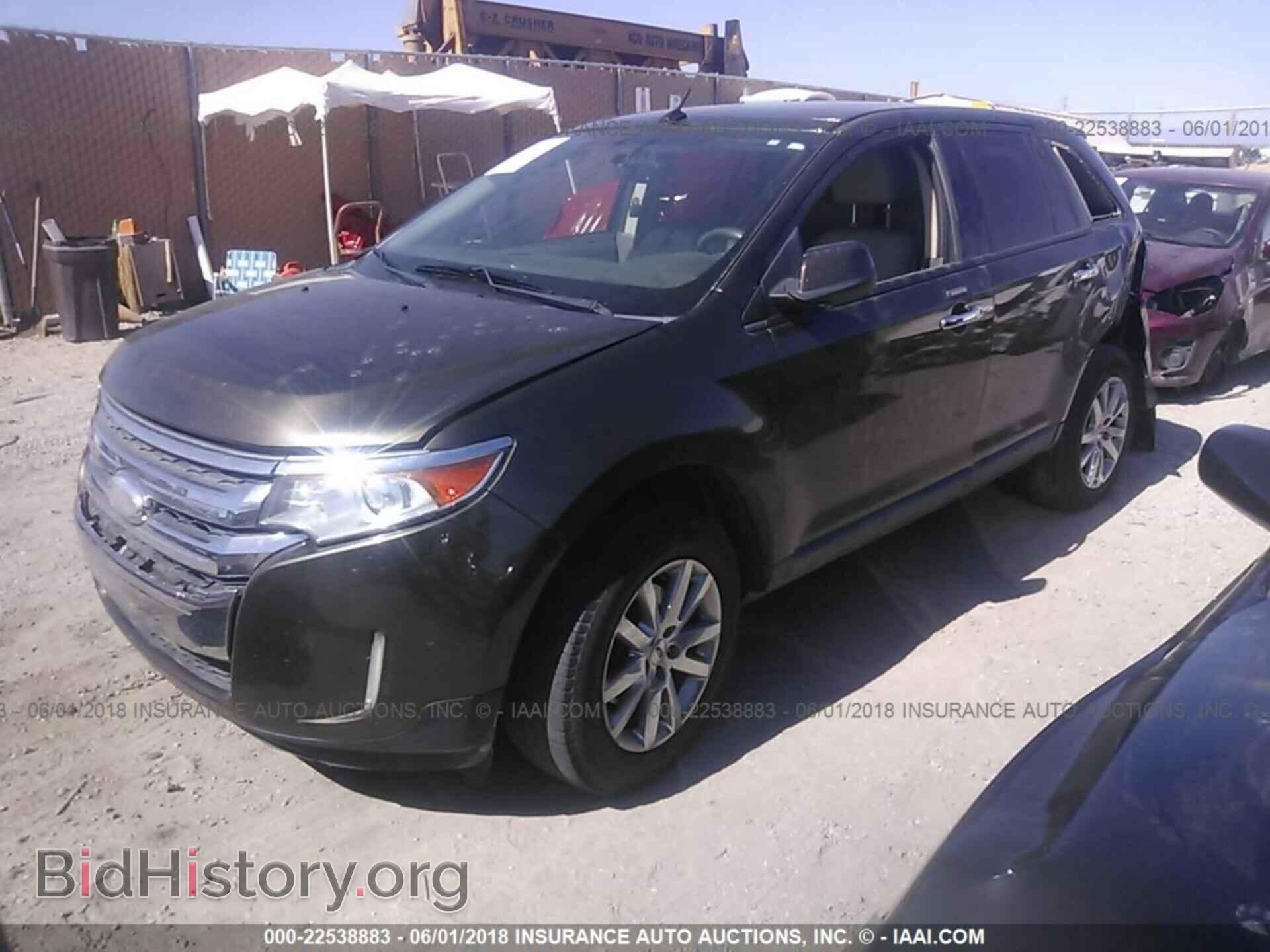 2011 Ford Edge - VIN: 2FMDK3JC7BBB24401 - Photo 2