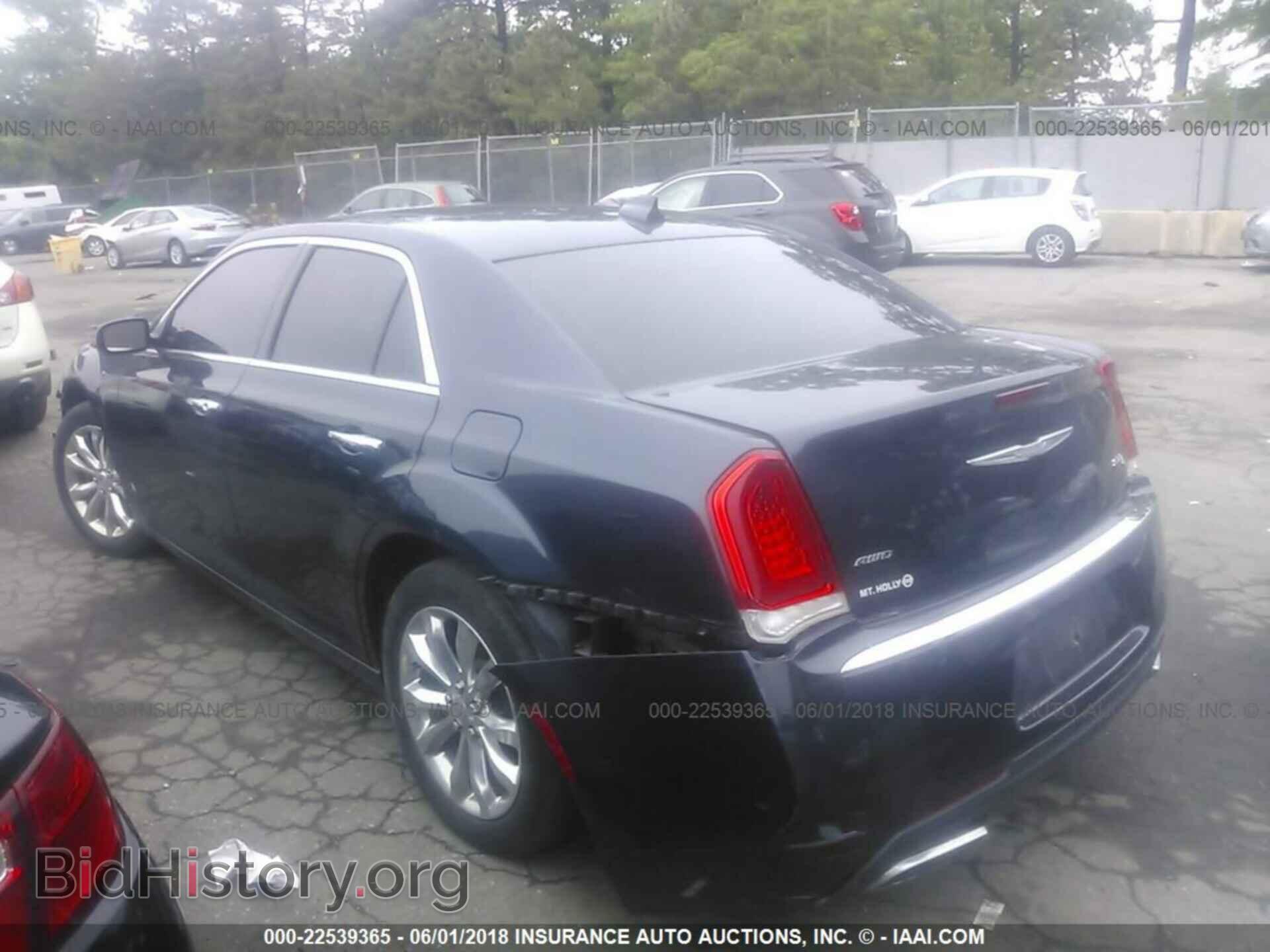 2016 Chrysler 300c - VIN: 2C3CCAKG3GH128750 - Фото 3