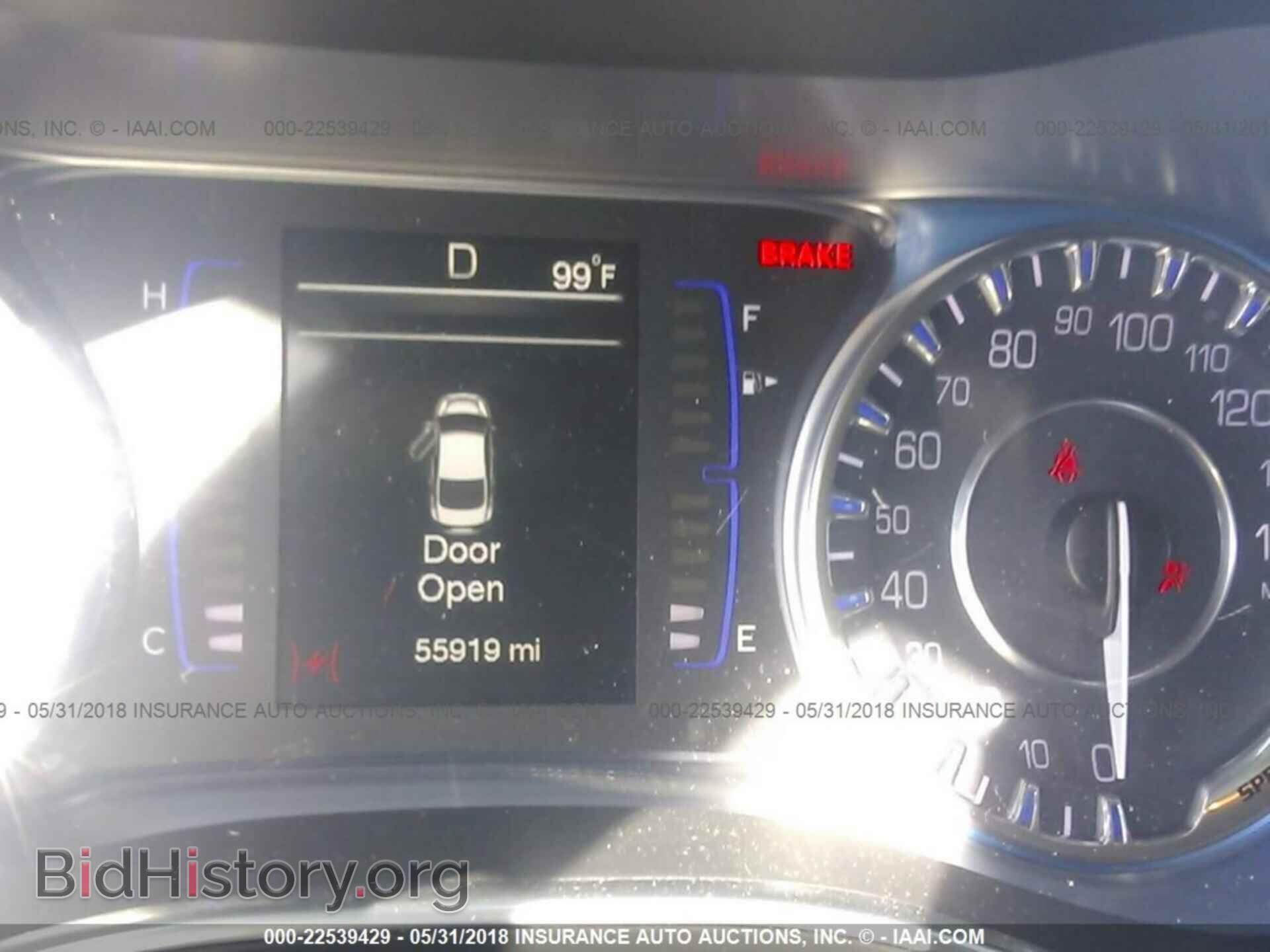2016 Chrysler 200 - VIN: 1C3CCCAB2GN119045 - Photo 7