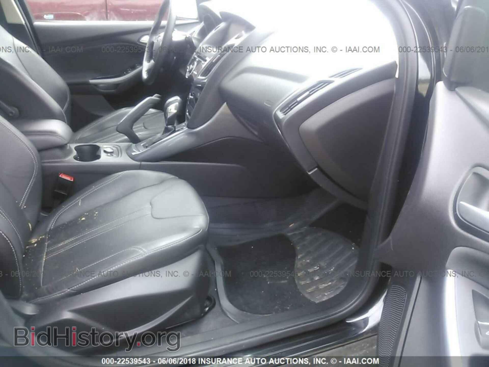 2012 Ford Focus - VIN: 1FAHP3N29CL465217 - Фото 5