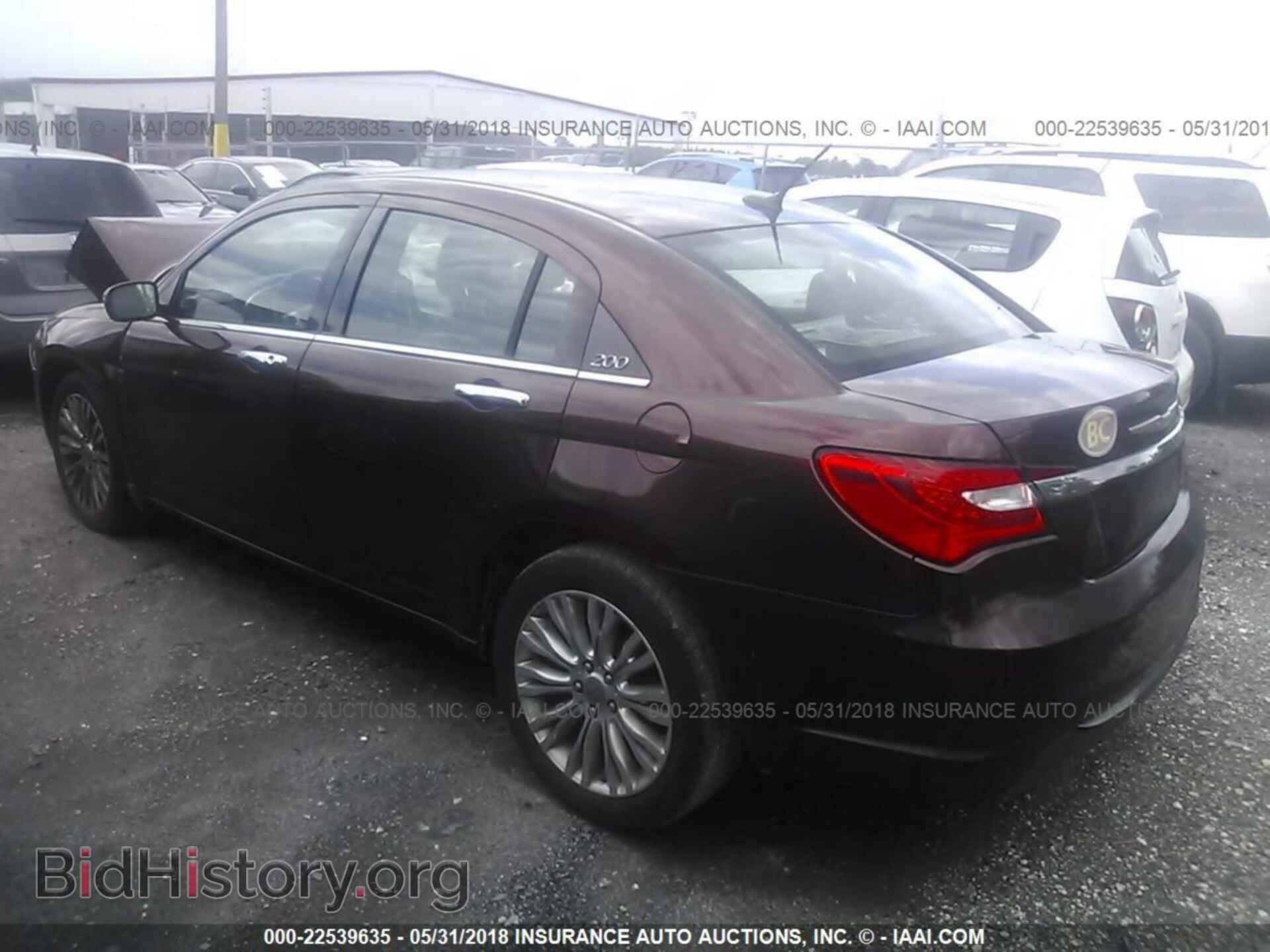 2012 Chrysler 200 - VIN: 1C3CCBCB9CN299495 - Фото 3