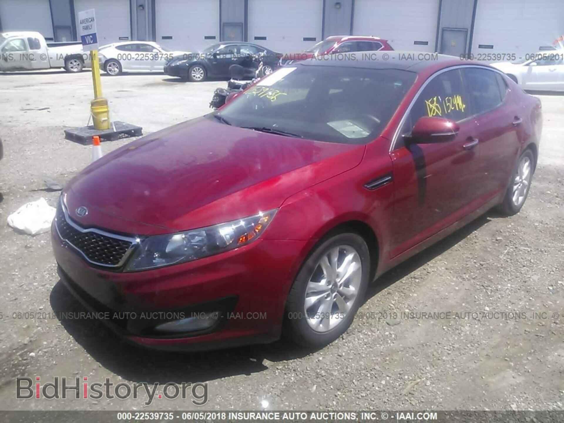 2011 Kia Optima - VIN: KNAGN4A61B5143116 - Фото 2