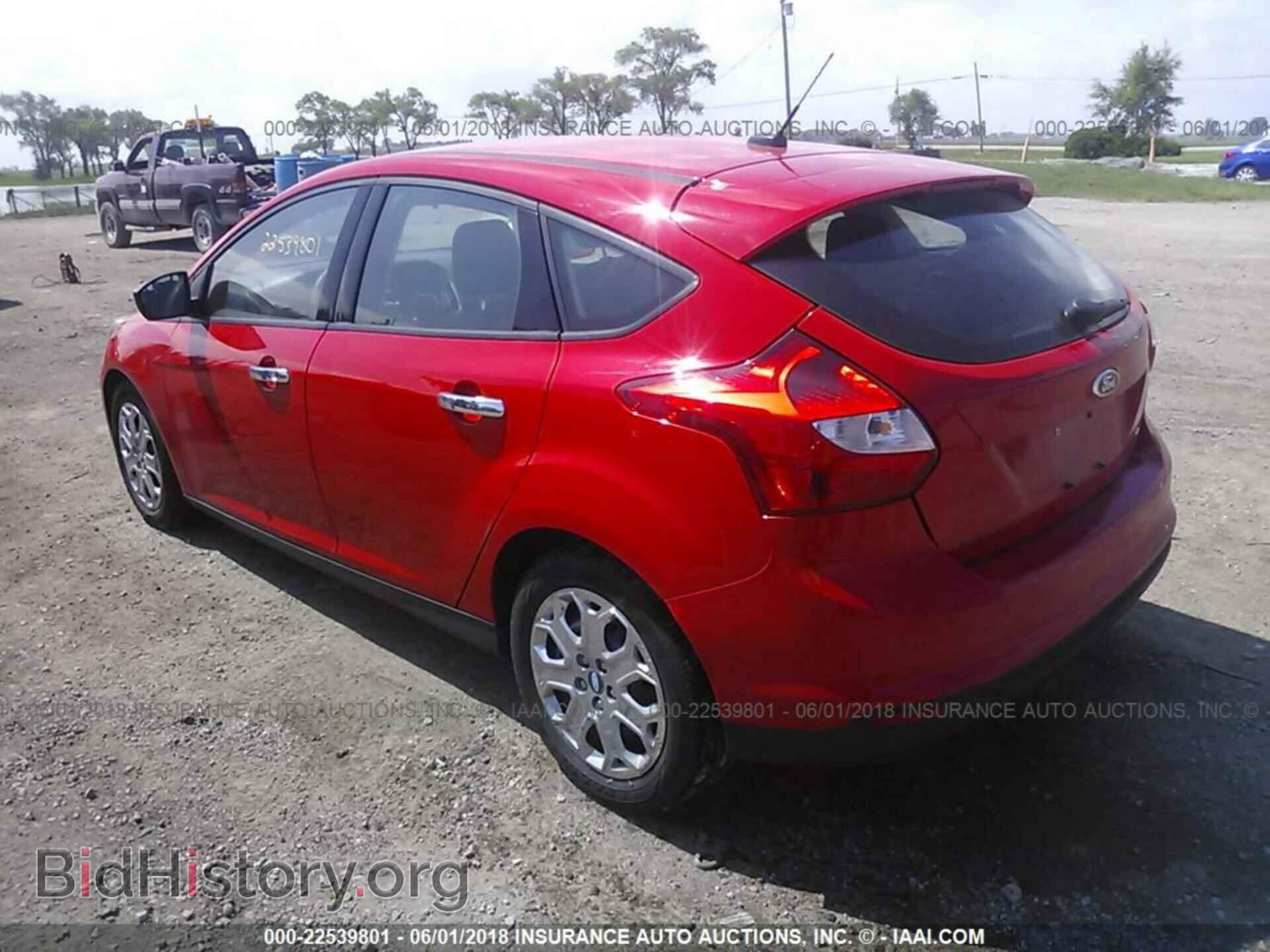 2012 Ford Focus - VIN: 1FAHP3K21CL105427 - Photo 3