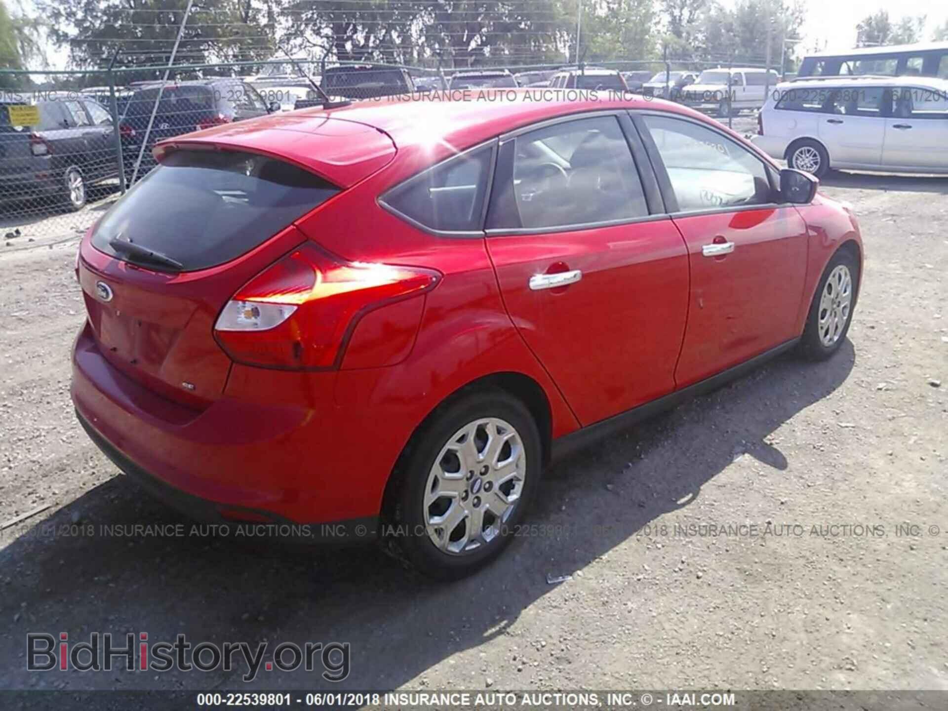 2012 Ford Focus - VIN: 1FAHP3K21CL105427 - Photo 4
