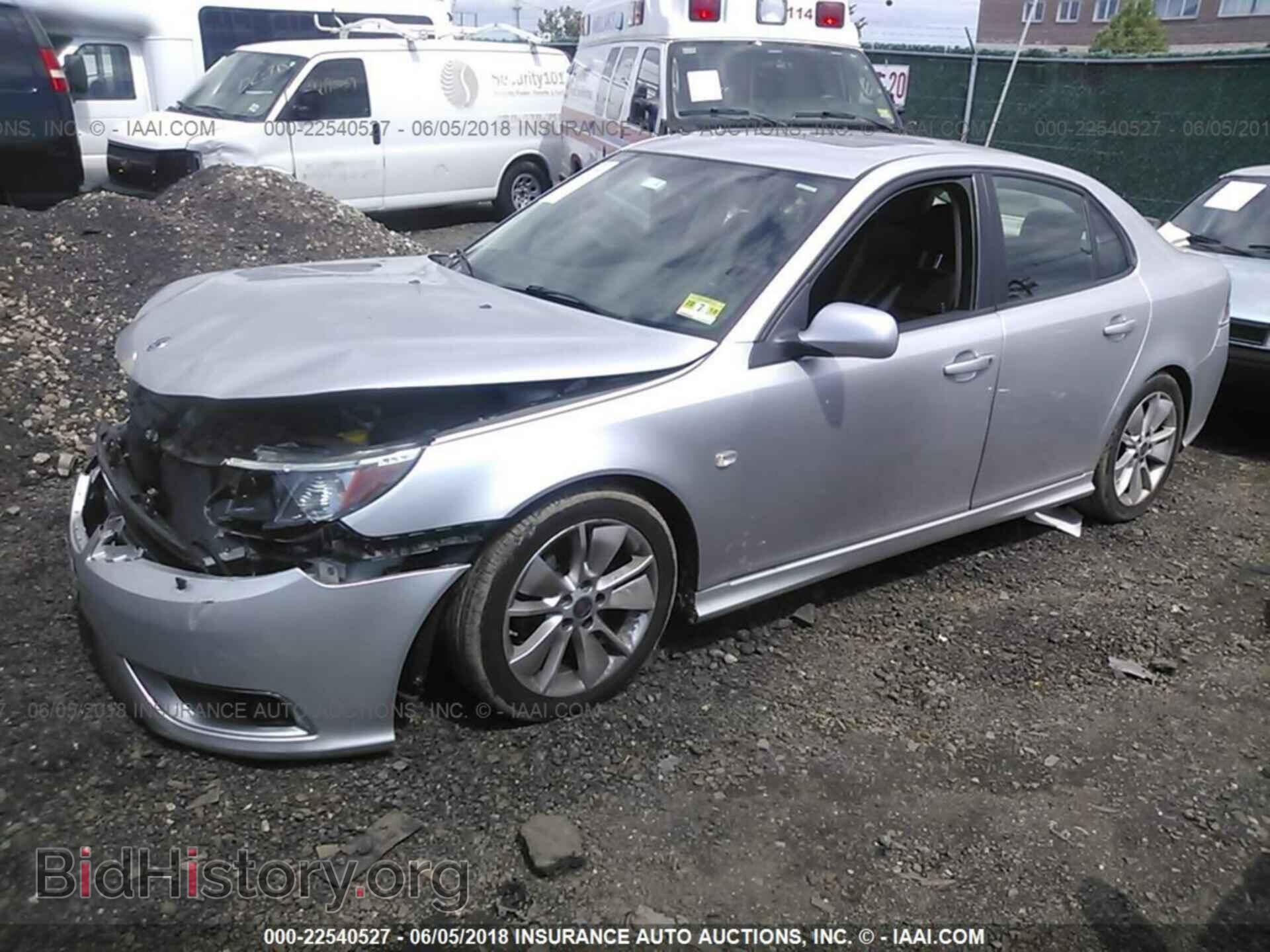 2011 SAAB 9-3 - VIN: YS3FC4CY1B1314093 - Фото 2