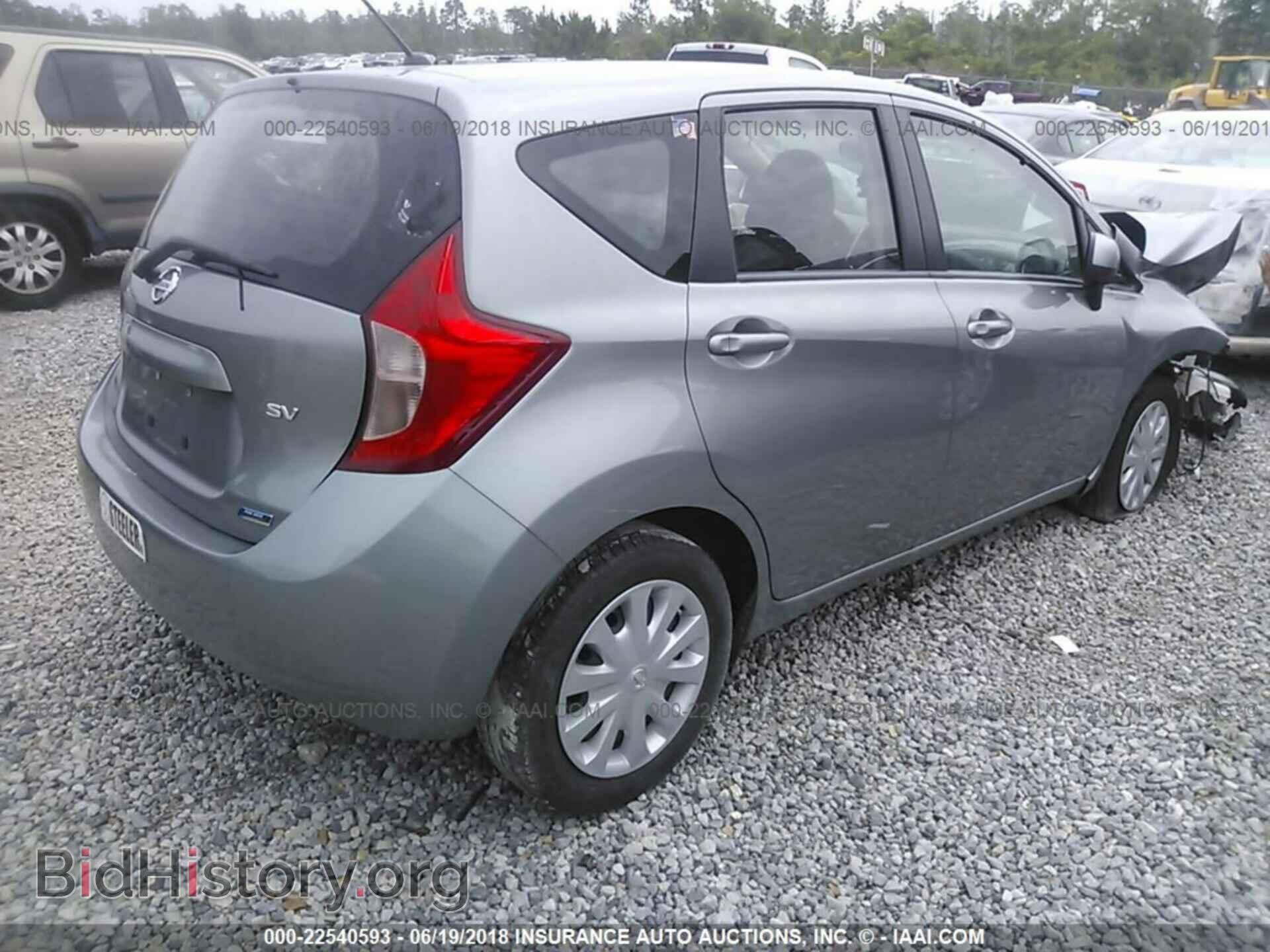 2014 Nissan Versa note - VIN: 3N1CE2CP8EL405300 - Photo 4