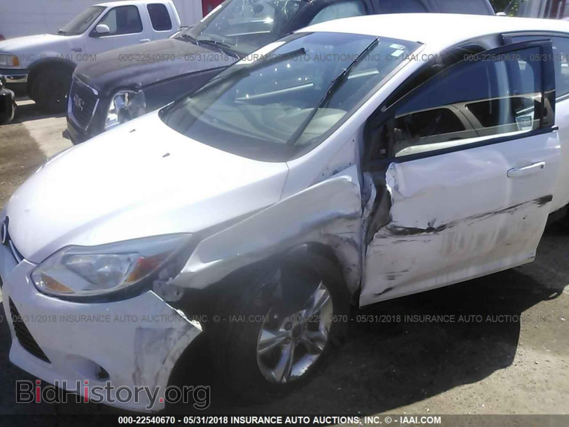 2014 Ford Focus - VIN: 1FADP3K25EL393003 - Photo 6