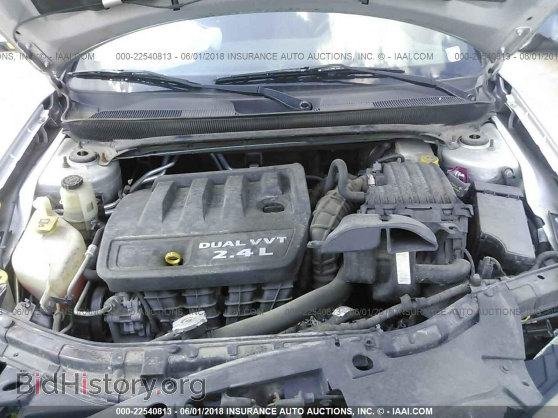2011 Chrysler 200 - VIN: 1C3BC1FB1BN533189 - Photo 10