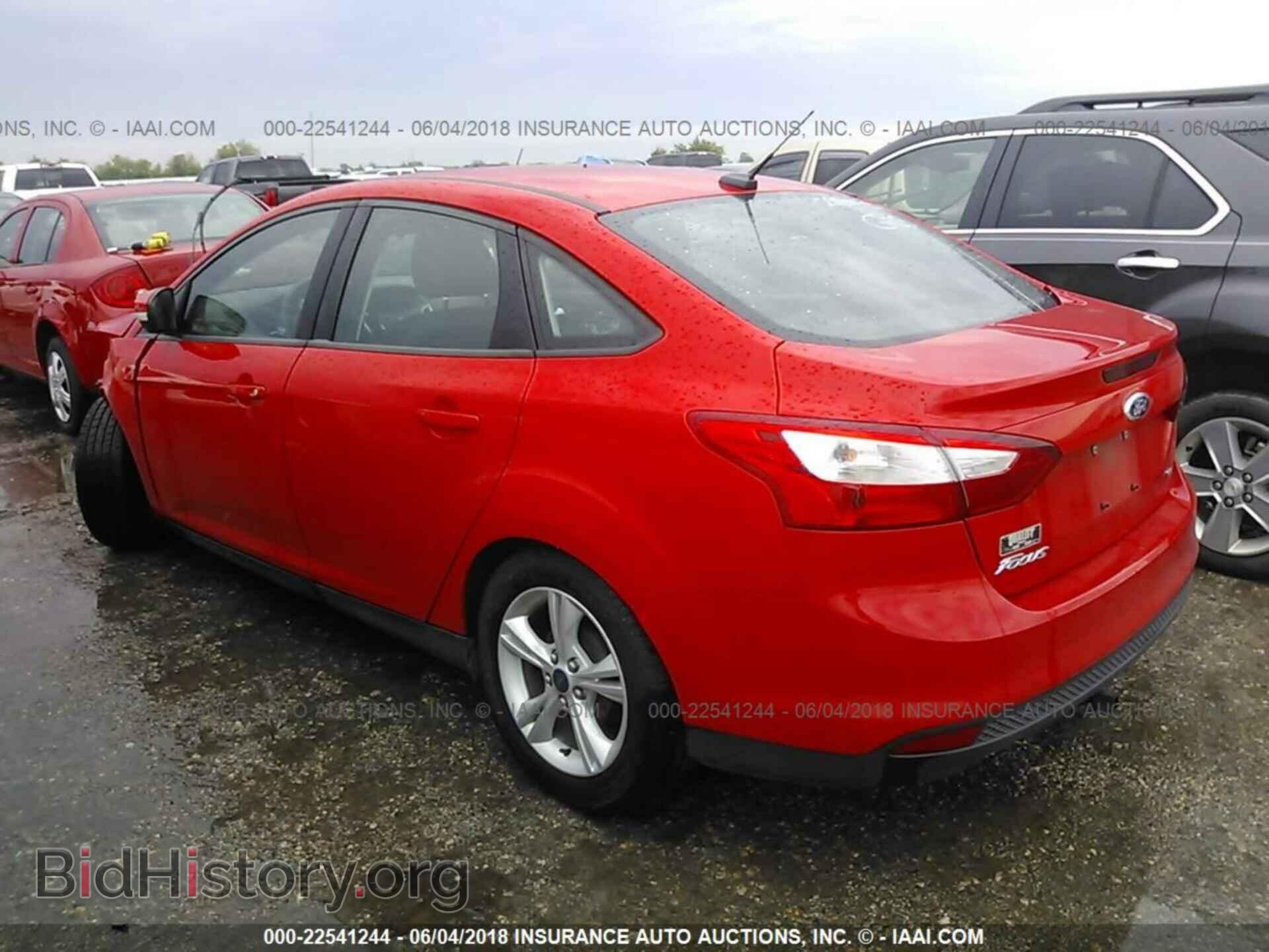 2013 Ford Focus - VIN: 1FADP3F24DL330144 - Photo 3