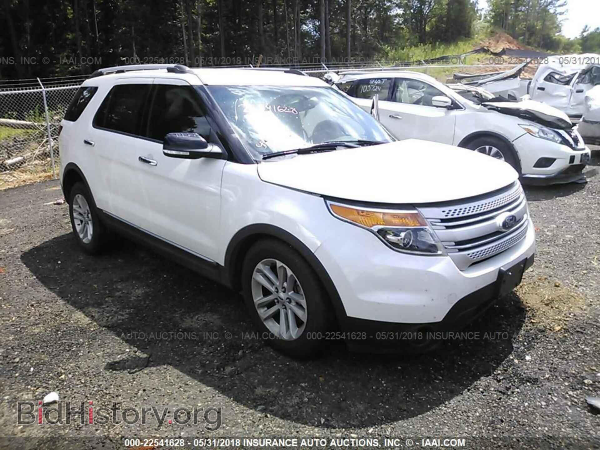 Photo 1FM5K7D80DGC60643 - Ford Explorer 2013
