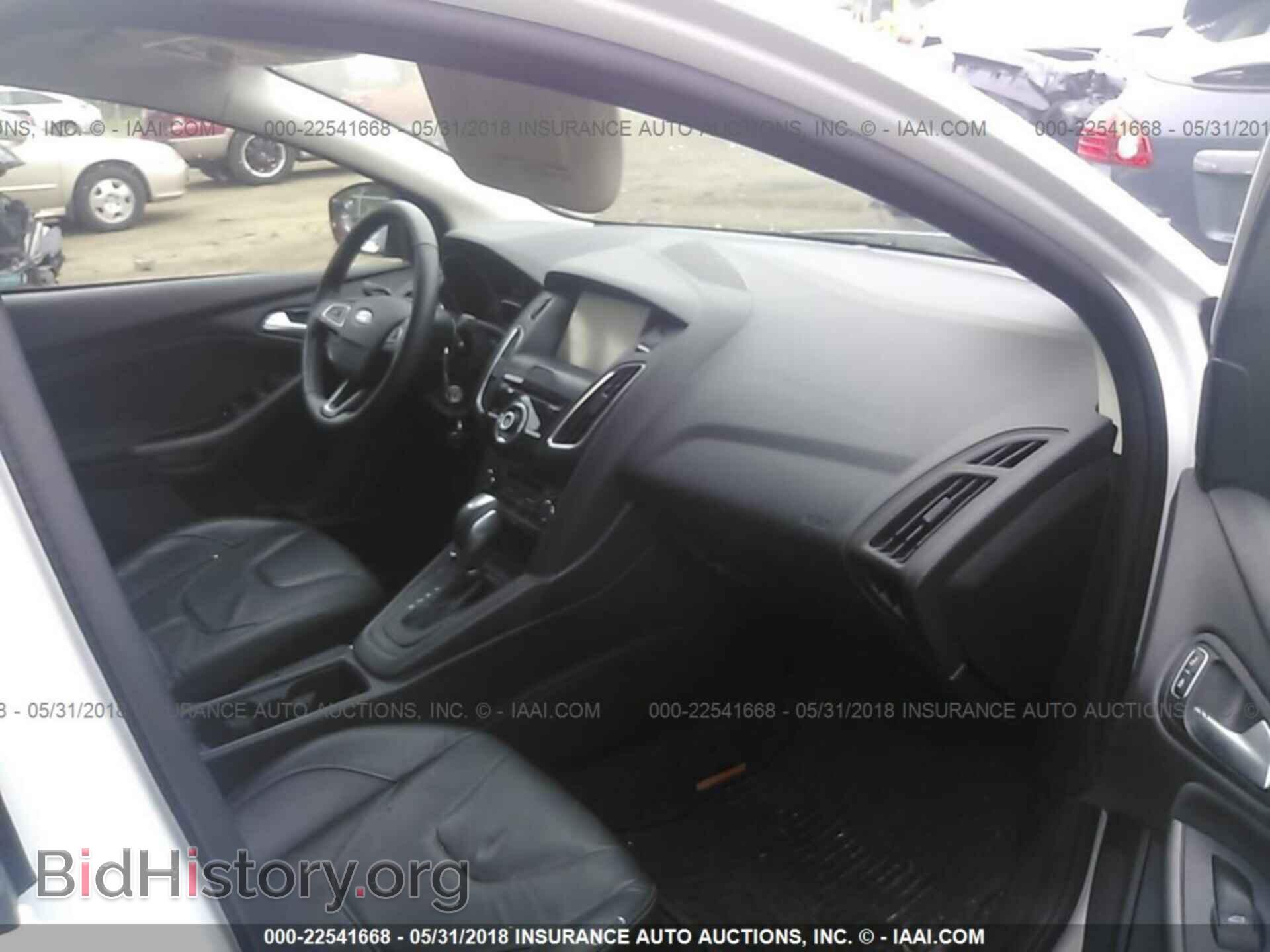 2015 Ford Focus - VIN: 1FADP3F29FL267948 - Фото 5
