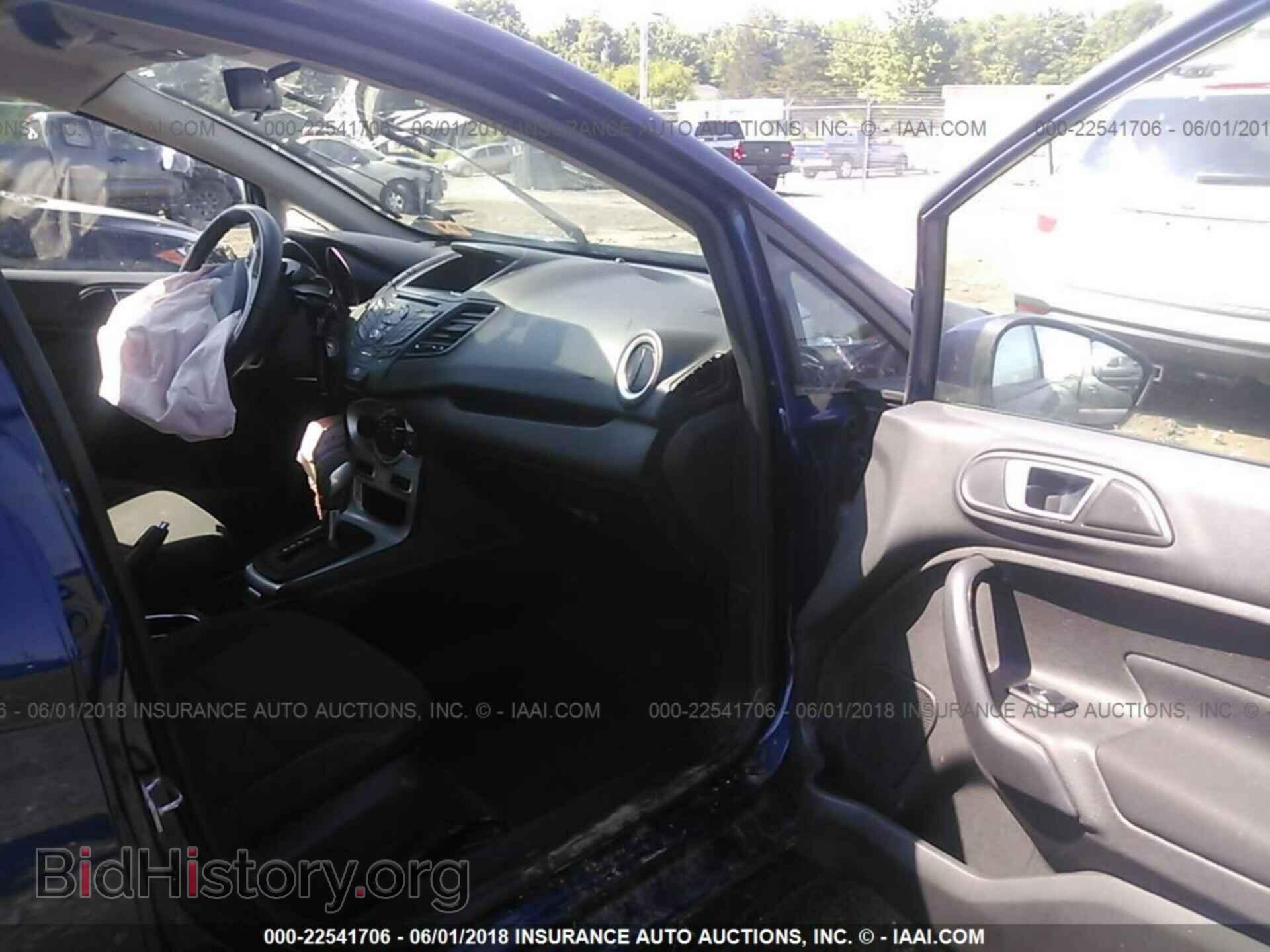2016 Ford Fiesta - VIN: 3FADP4EJ3GM203676 - Фото 5