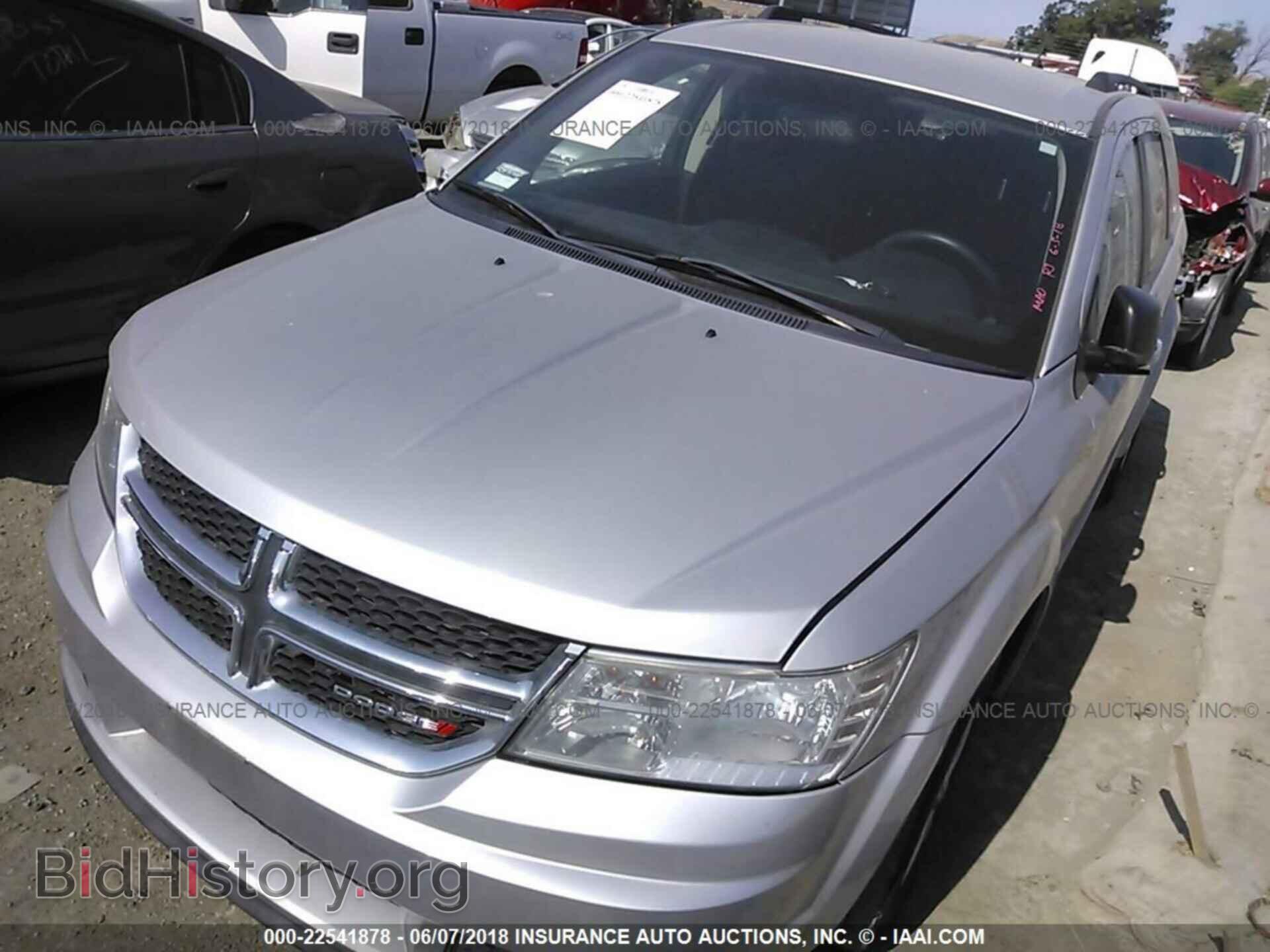 2013 Dodge Journey - VIN: 3C4PDCAB2DT704875 - Фото 2