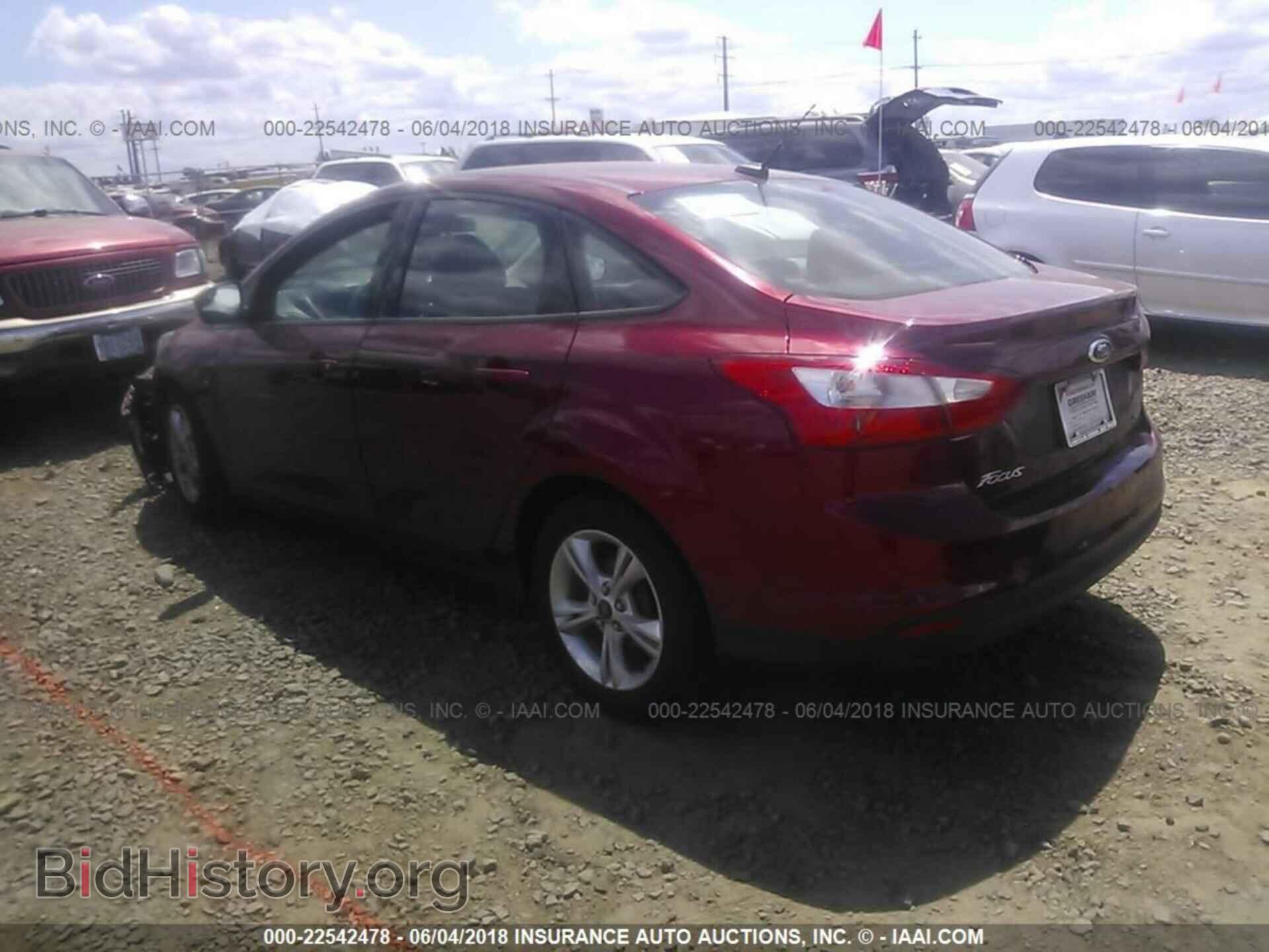 2014 Ford Focus - VIN: 1FADP3F2XEL355874 - Фото 3