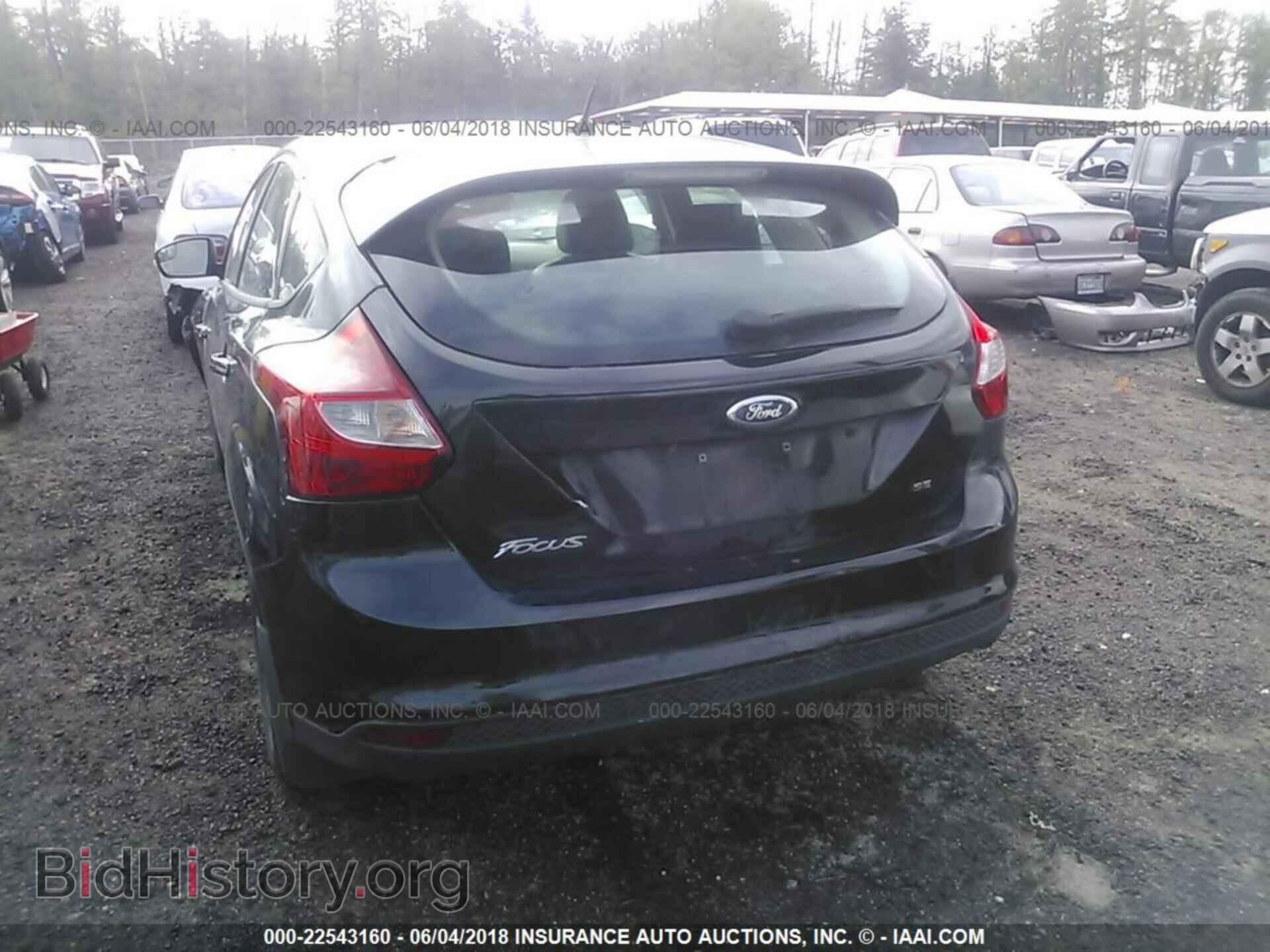 2013 Ford Focus - VIN: 1FADP3K26DL363622 - Photo 3