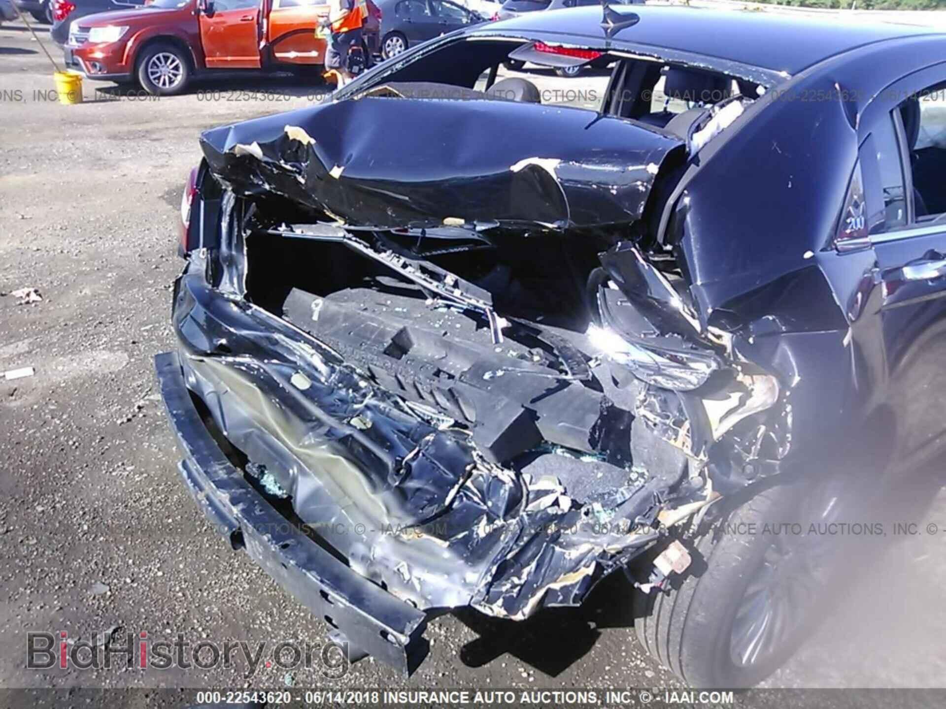 2012 Chrysler 200 - VIN: 1C3CCBCGXCN241892 - Фото 6