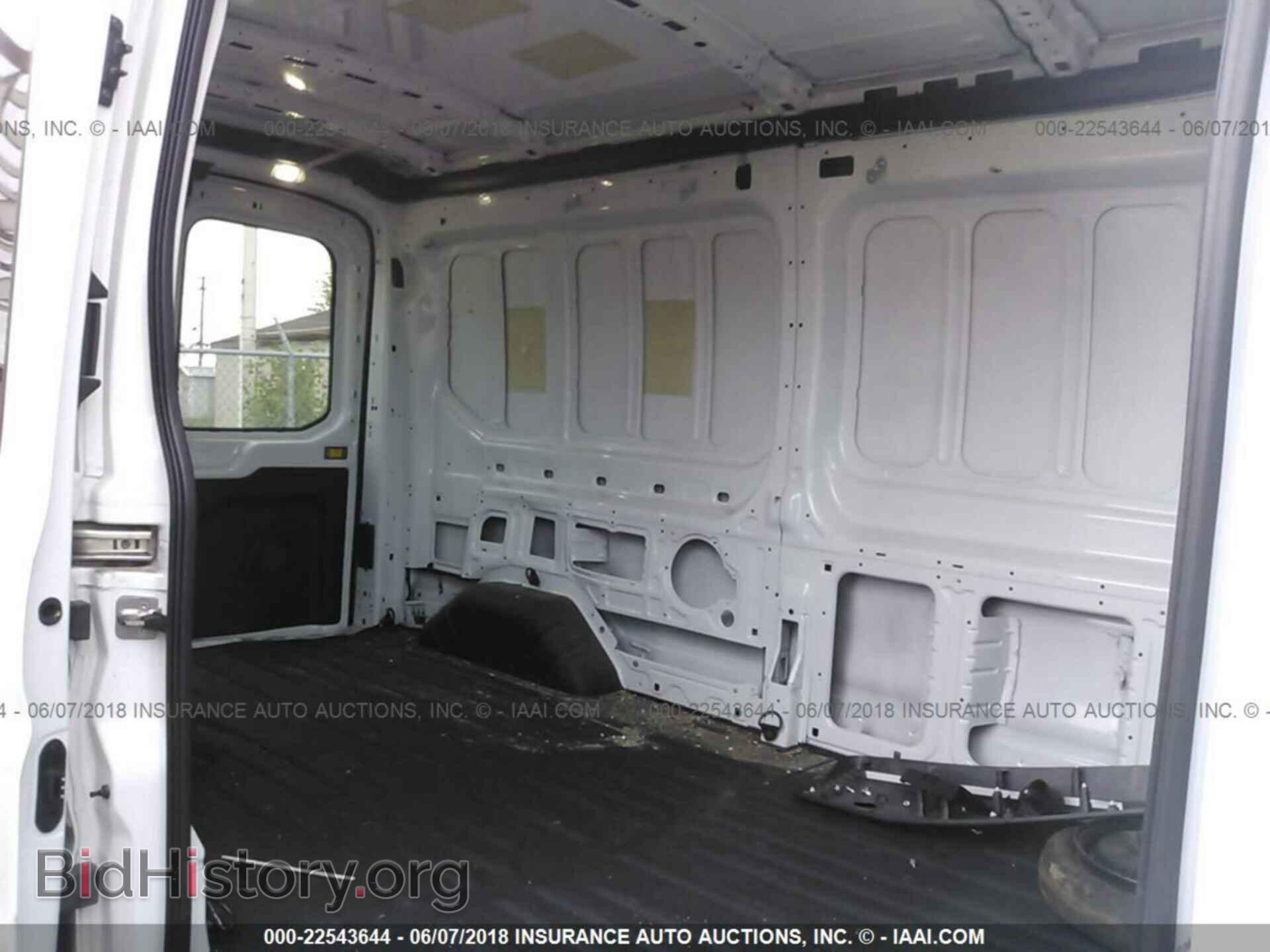 2017 Ford Transit - VIN: 1FTBW2CM6HKA75609 - Фото 8