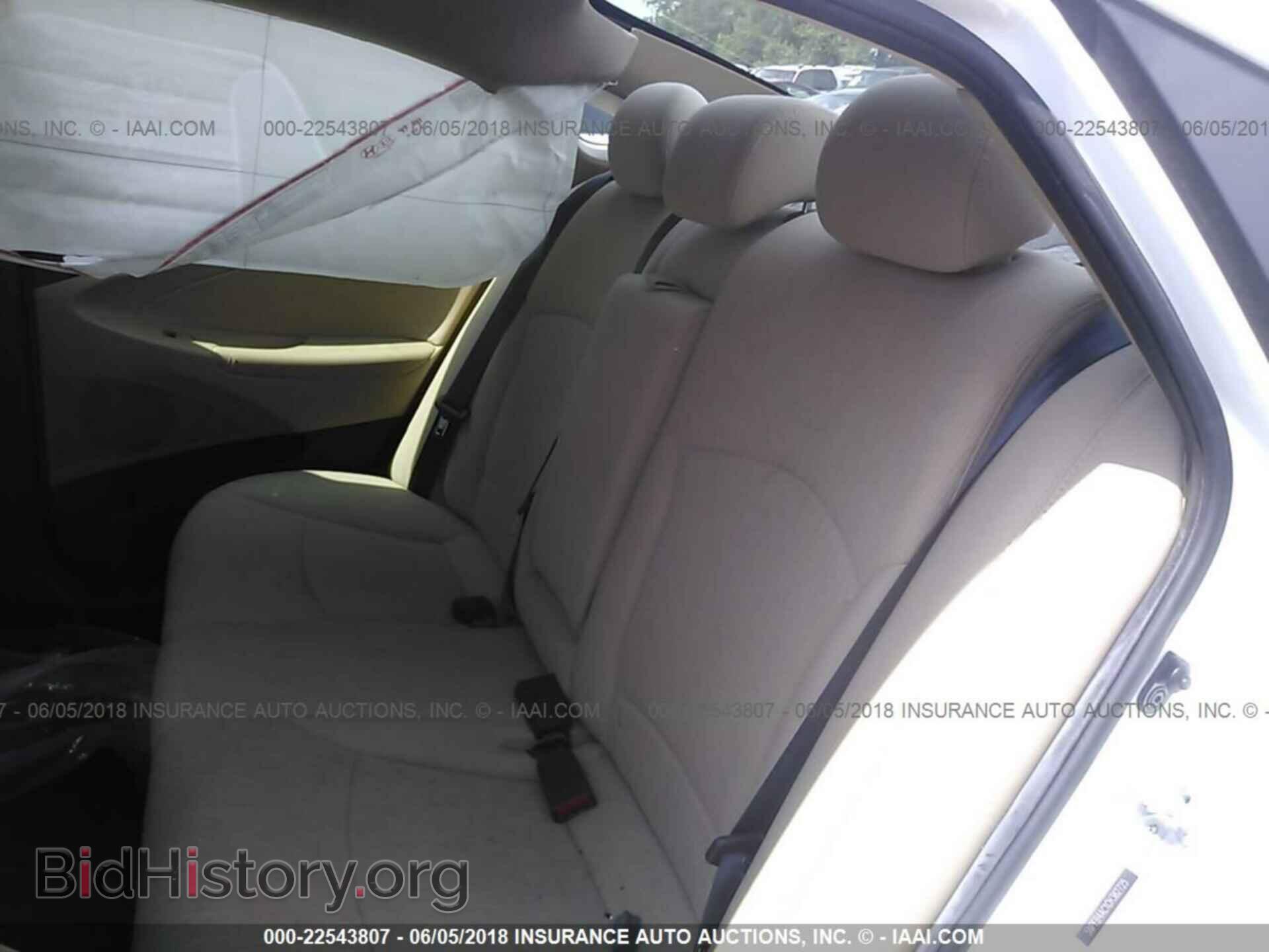 2012 Hyundai Sonata - VIN: 5NPEB4AC1CH382725 - Фото 8