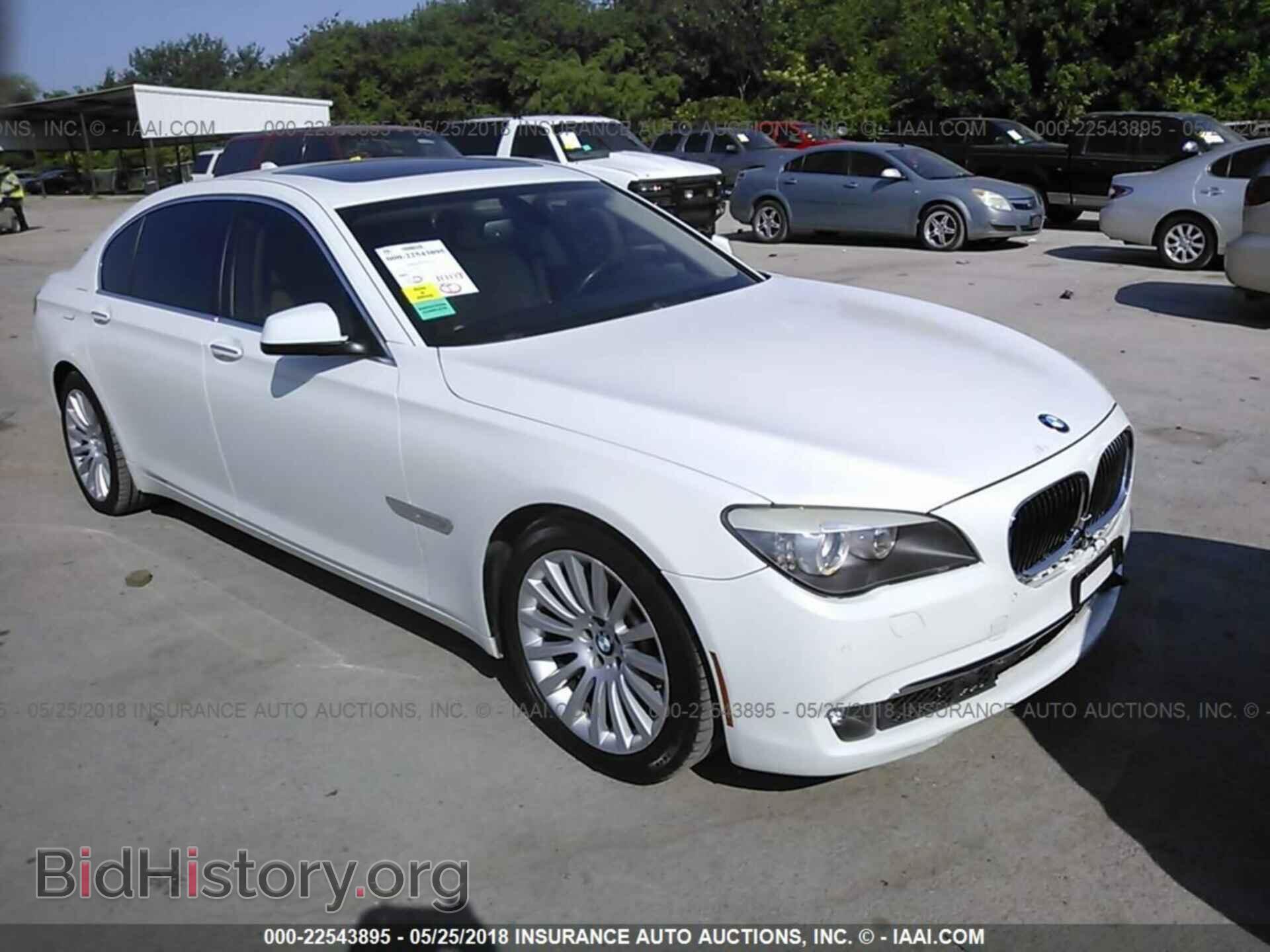 Фотография WBAKB8C56CC964580 - Bmw 750 2012