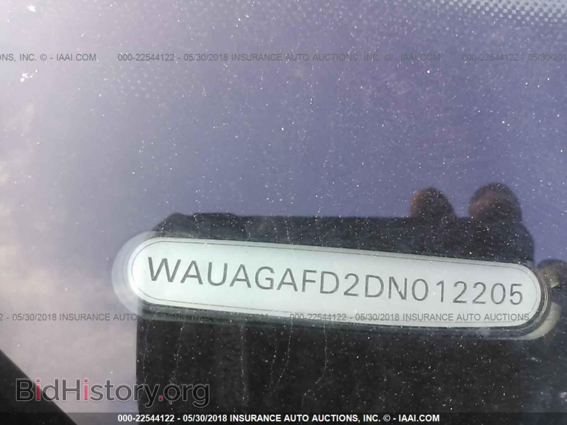 2013 Audi A8 - VIN: WAUAGAFD2DN012205 - Фото 9