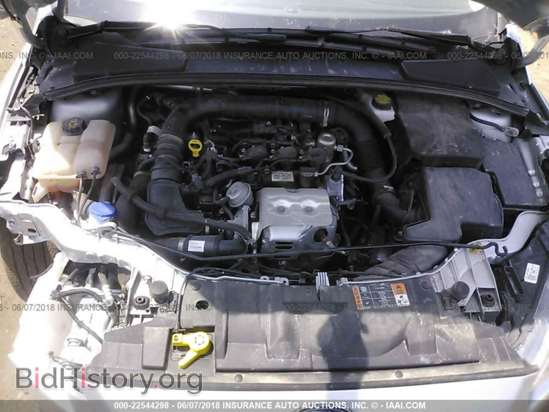 2017 Ford Focus - VIN: 1FADP3FE5HL257415 - Photo 10