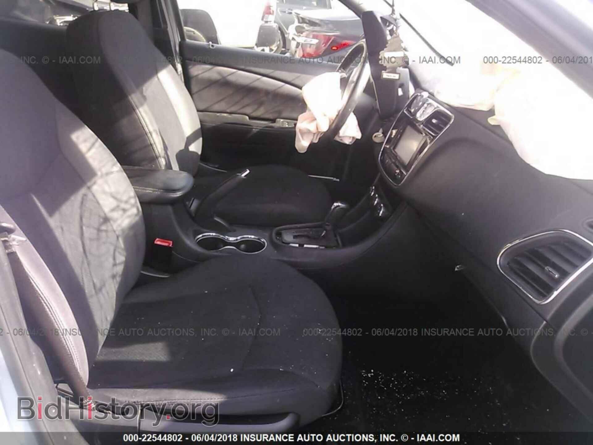 2012 Chrysler 200 - VIN: 1C3CCBBB6CN299973 - Фото 5