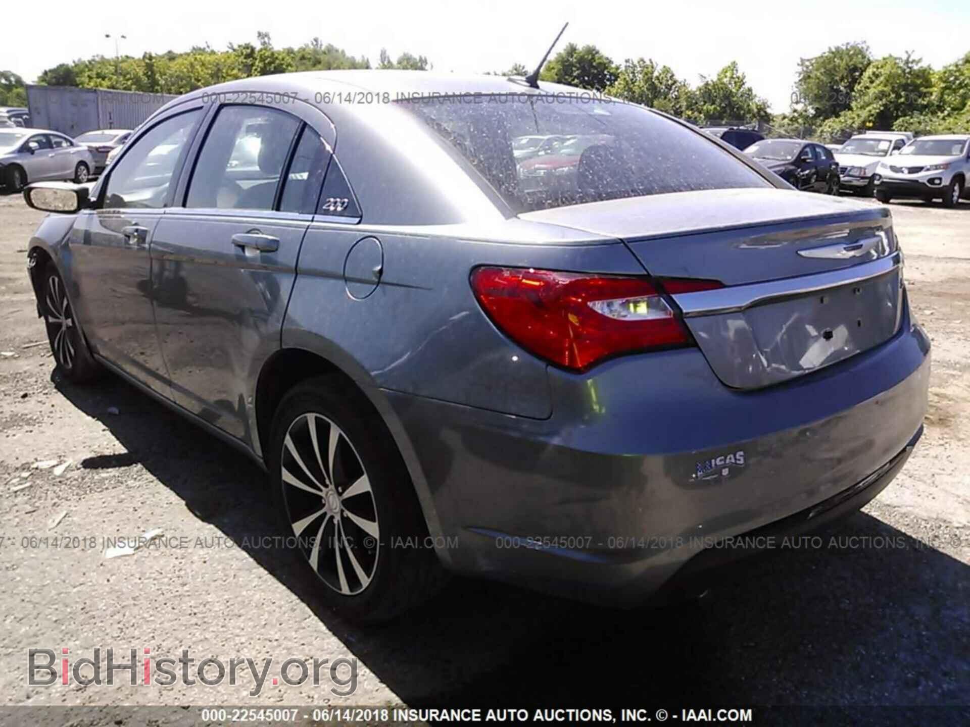 2012 Chrysler 200 - VIN: 1C3CCBHG8CN122490 - Фото 3
