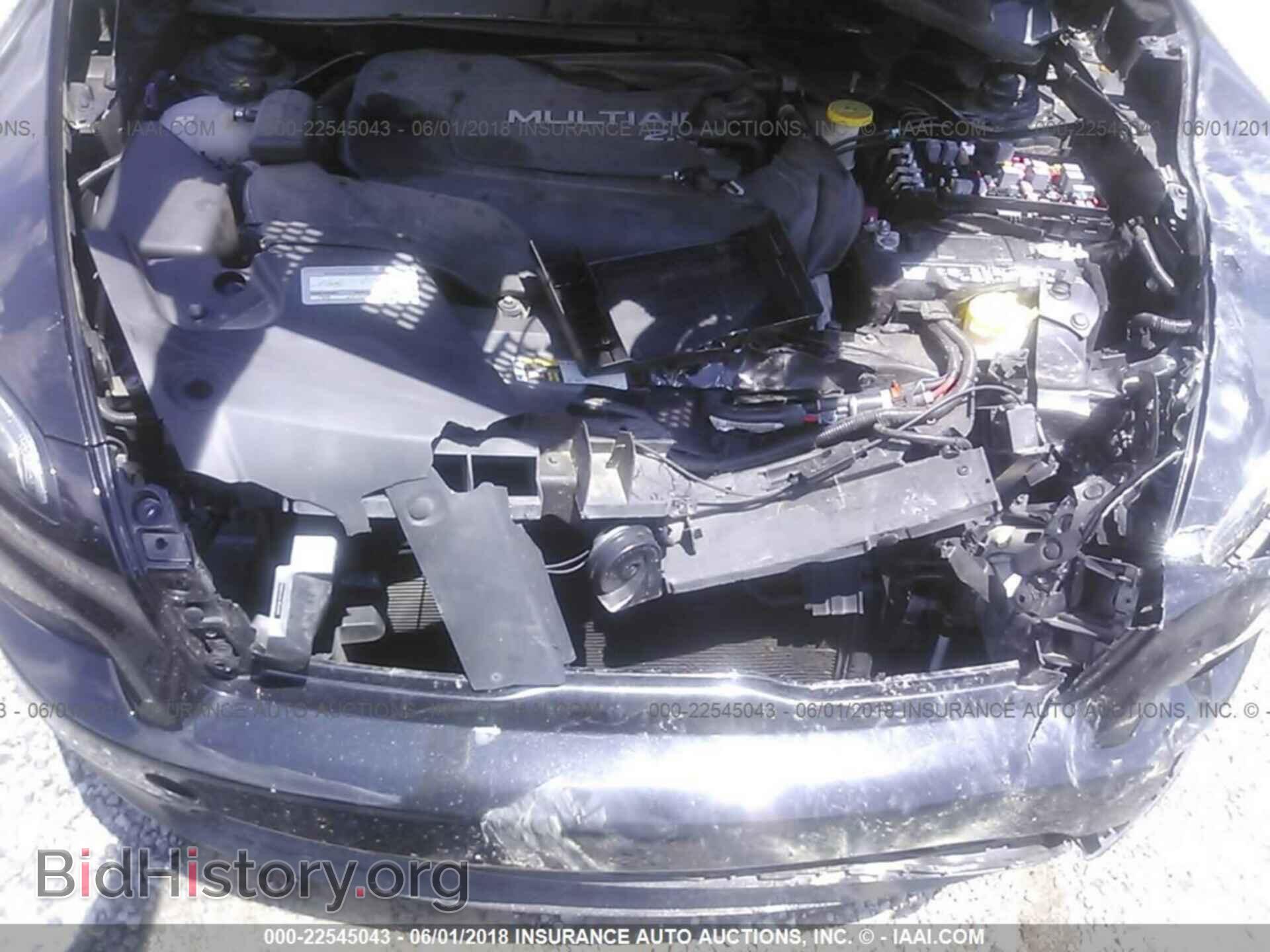 2015 Jeep Cherokee - VIN: 1C4PJLAB6FW507214 - Photo 10