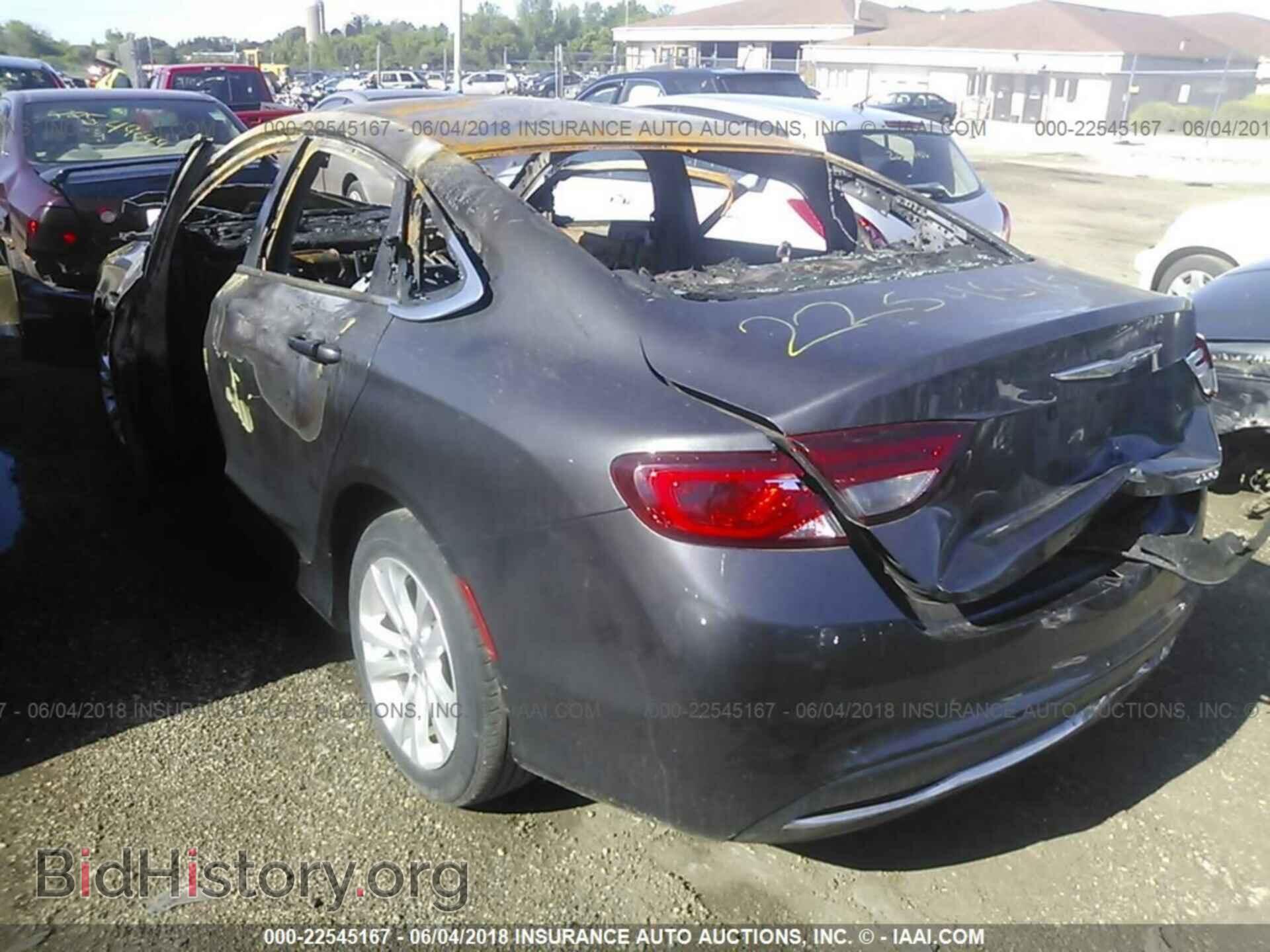 2015 Chrysler 200 - VIN: 1C3CCCAB3FN554302 - Фото 3