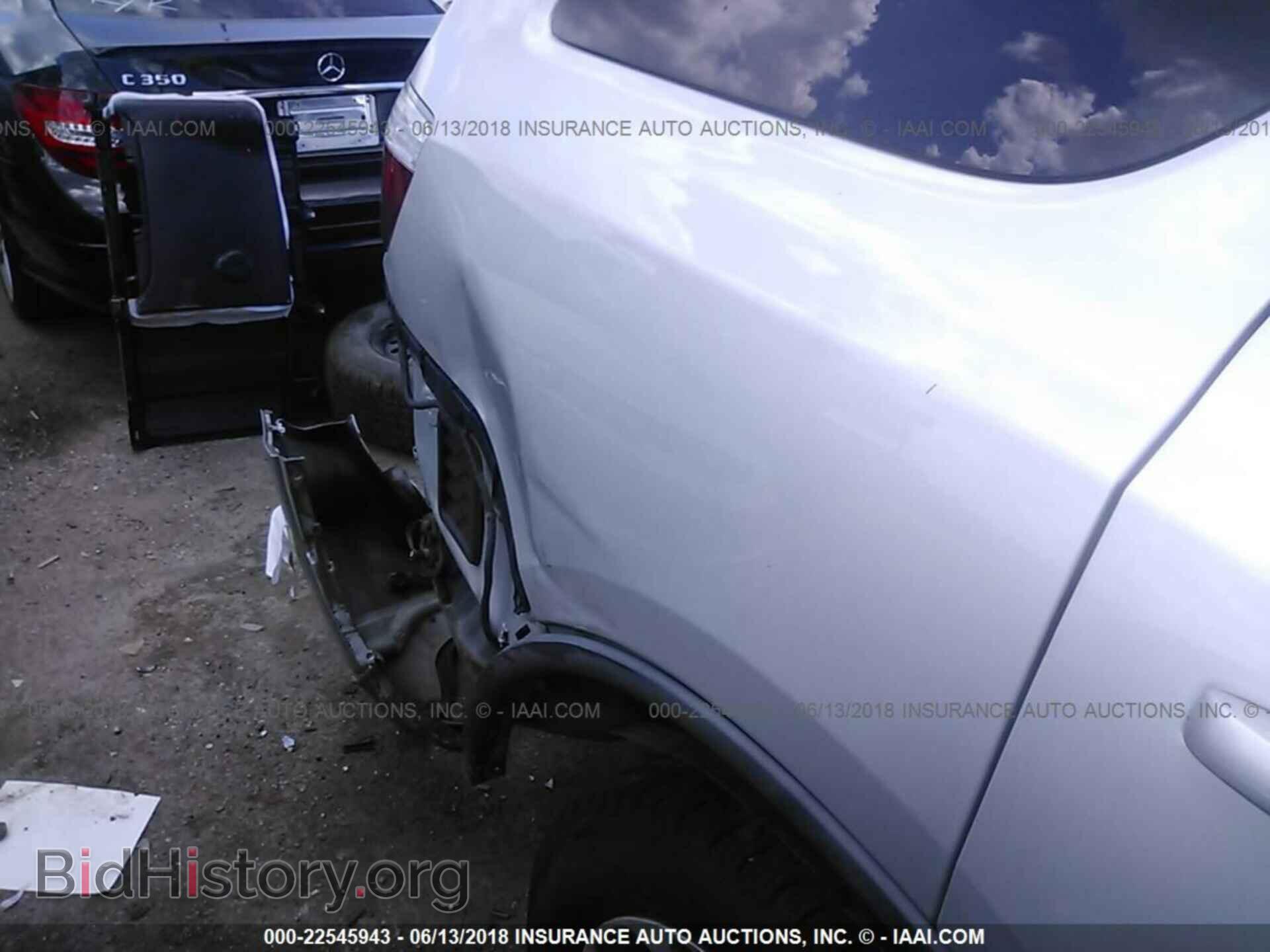 2011 Dodge Durango - VIN: 1D4SD4GT4BC682163 - Photo 6